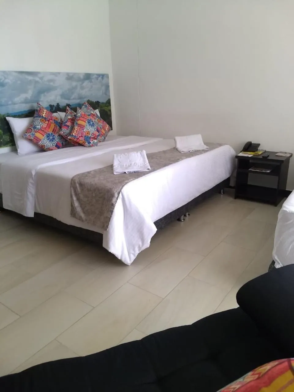LUXURY Hotel