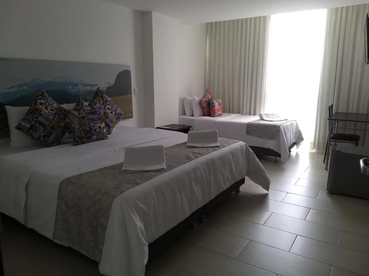 LUXURY Hotel