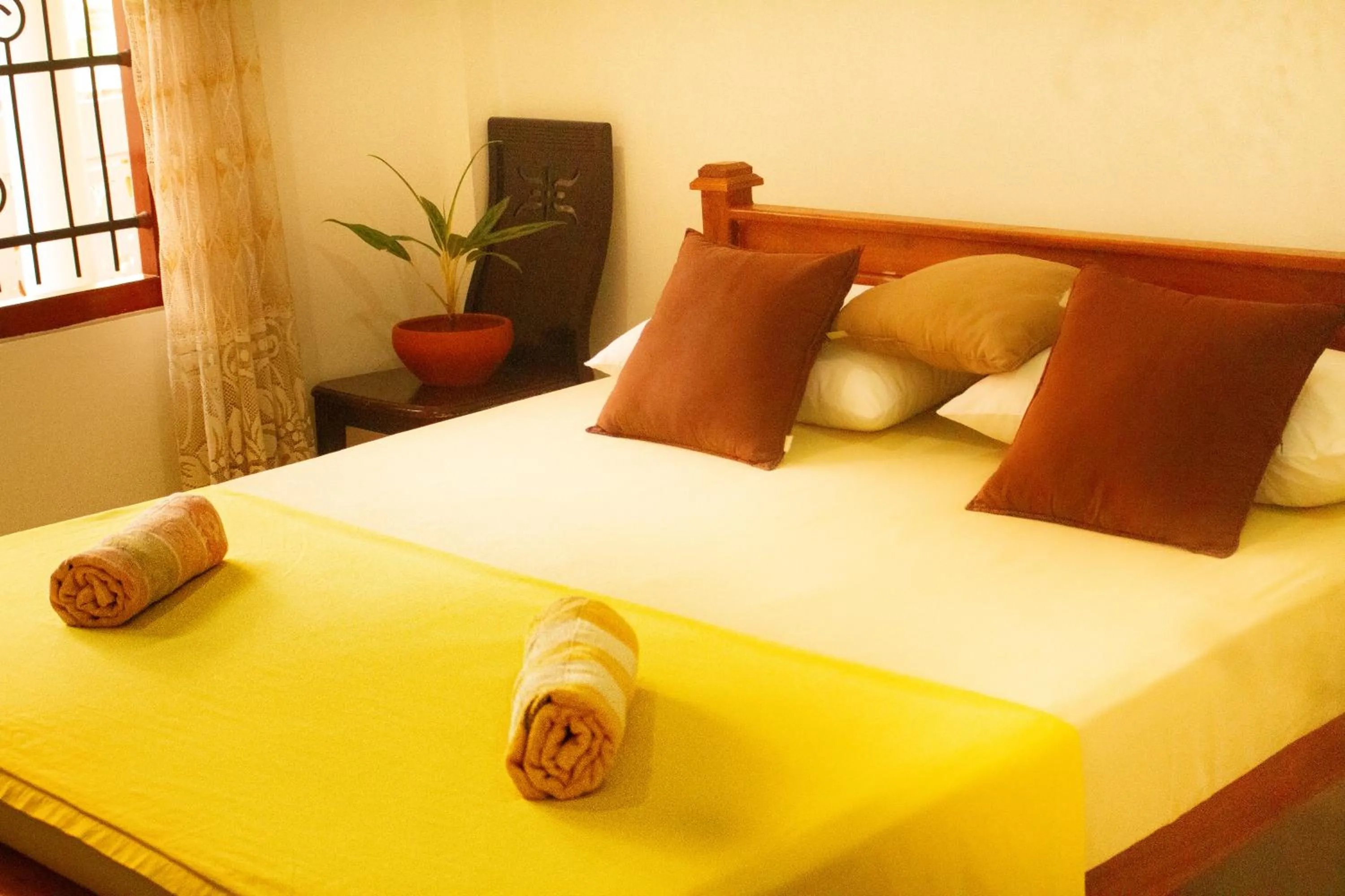 Golden Town Hotel