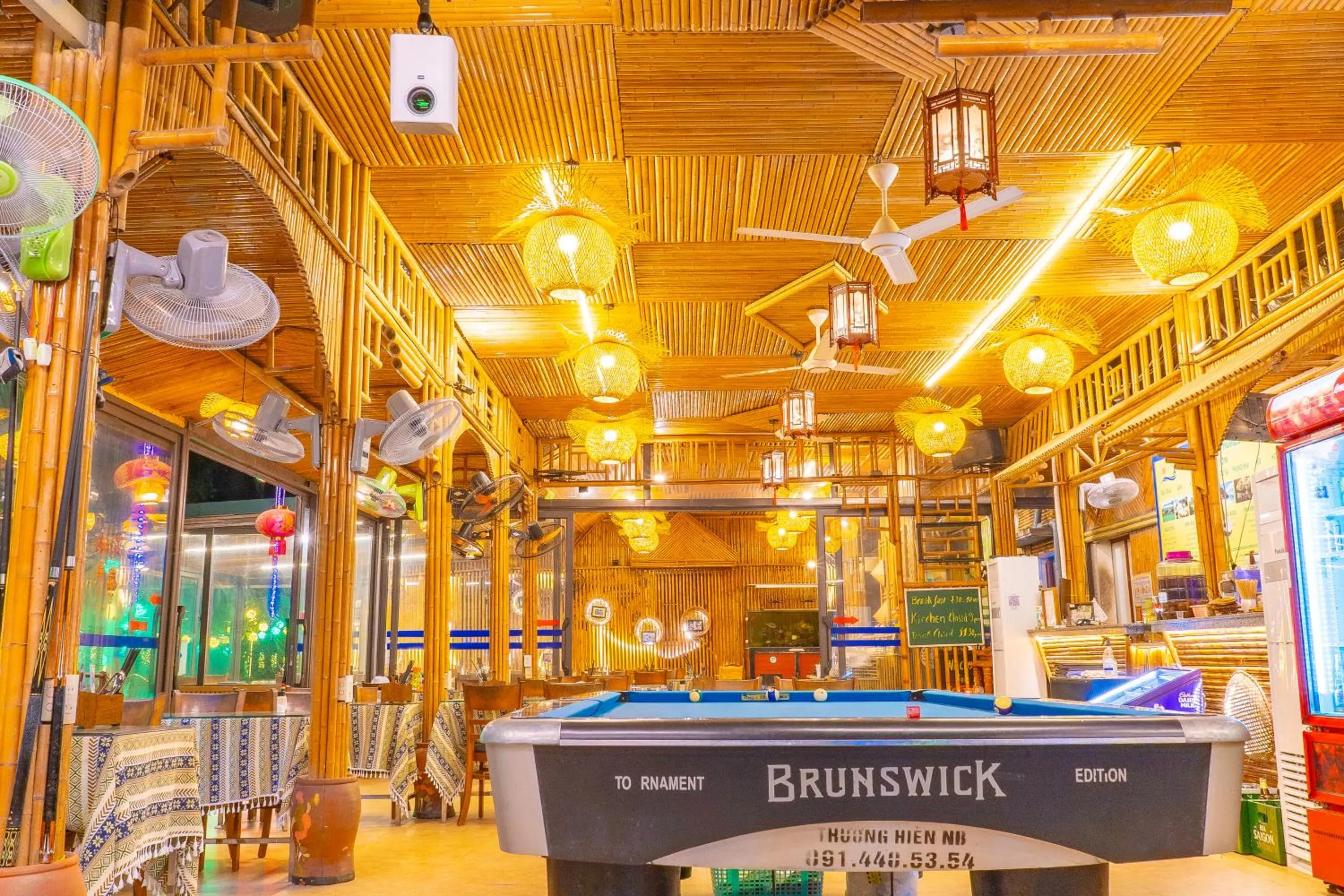 Restaurant/places to eat in Green Mountain Homestay