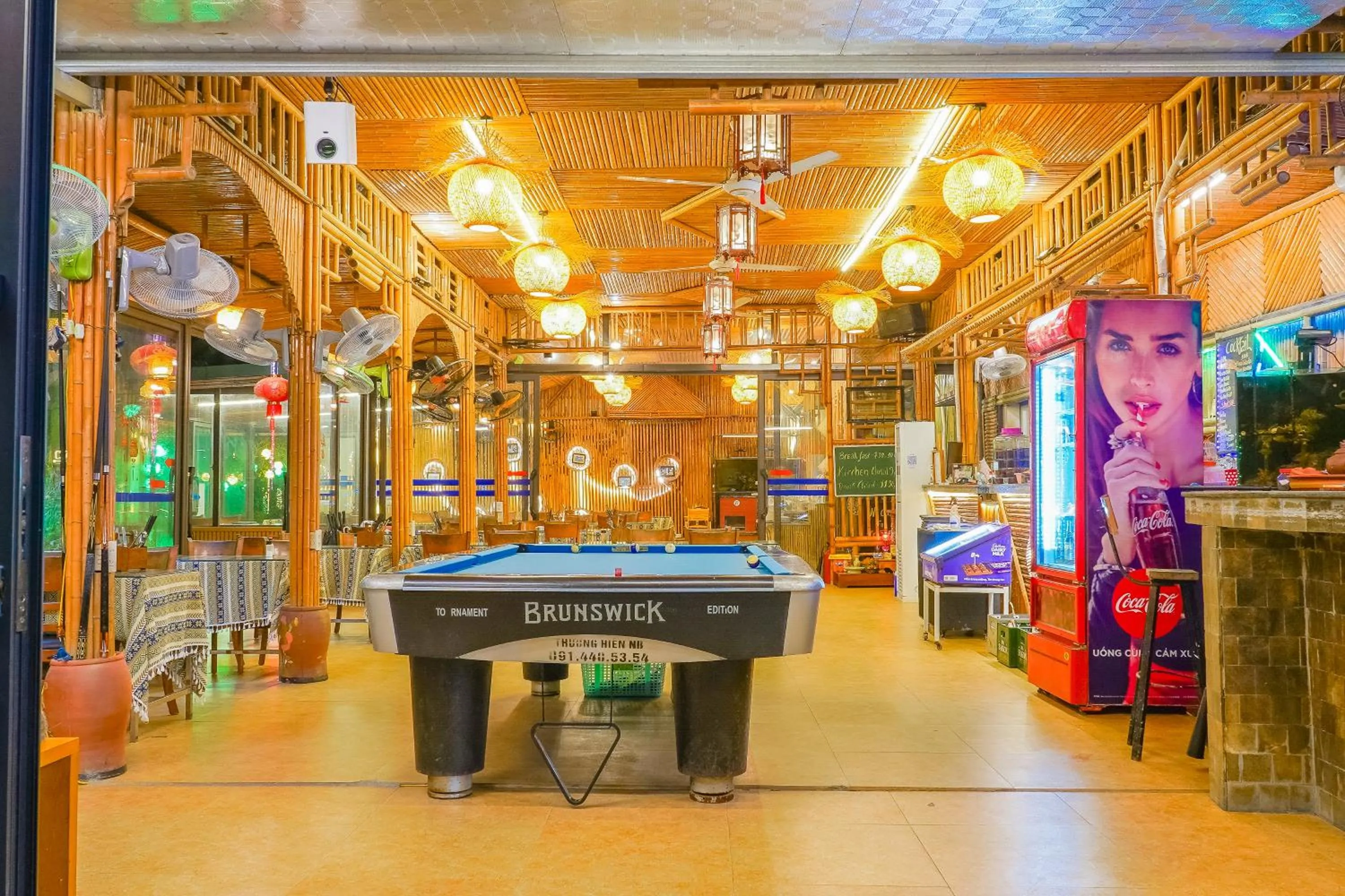 Restaurant/places to eat in Green Mountain Homestay