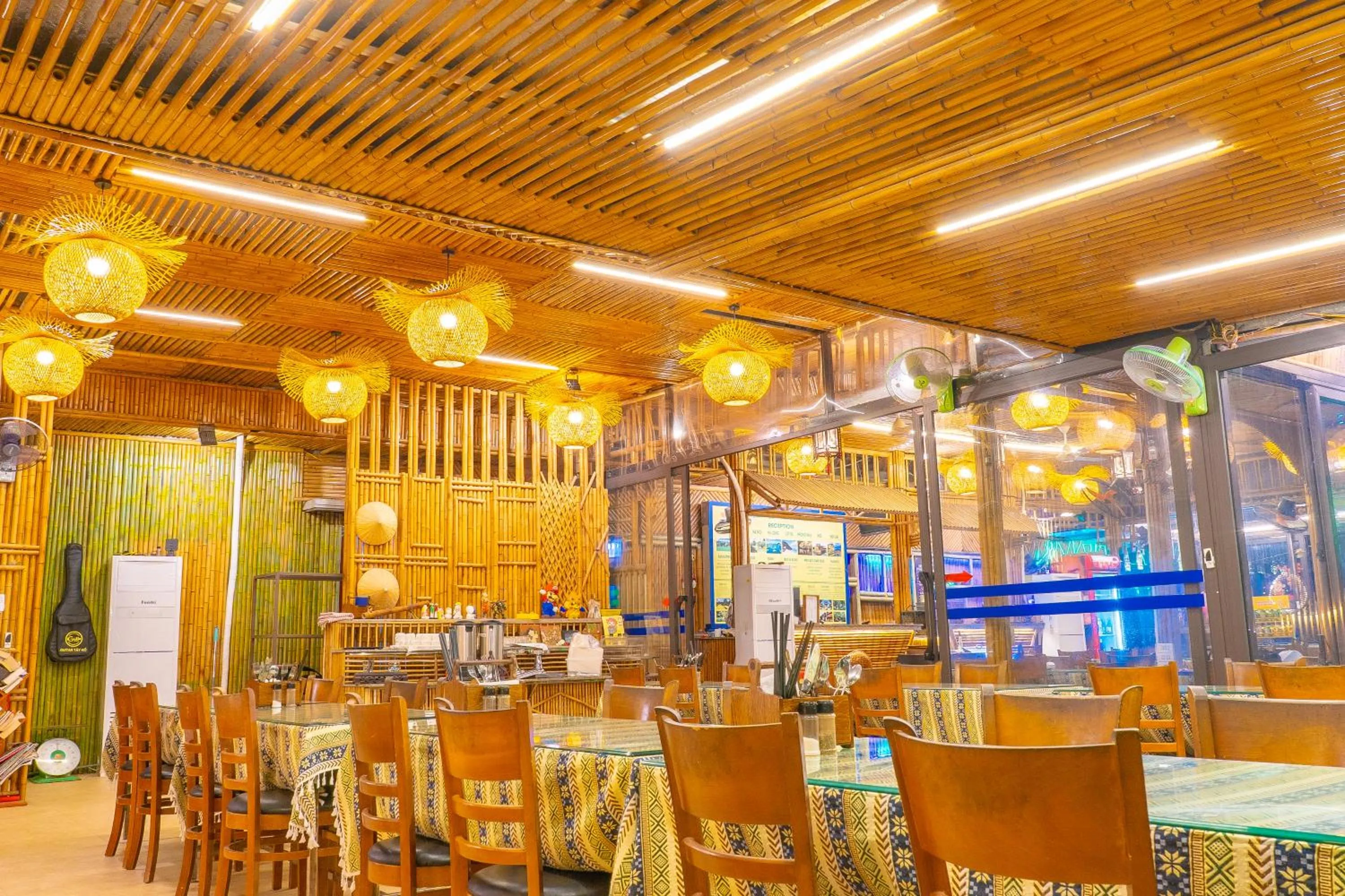 Restaurant/places to eat in Green Mountain Homestay