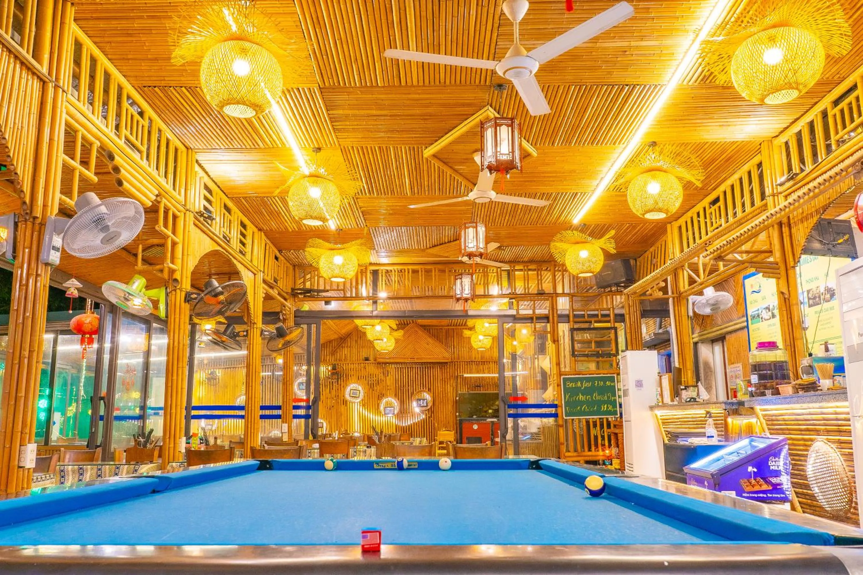 Restaurant/places to eat in Green Mountain Homestay