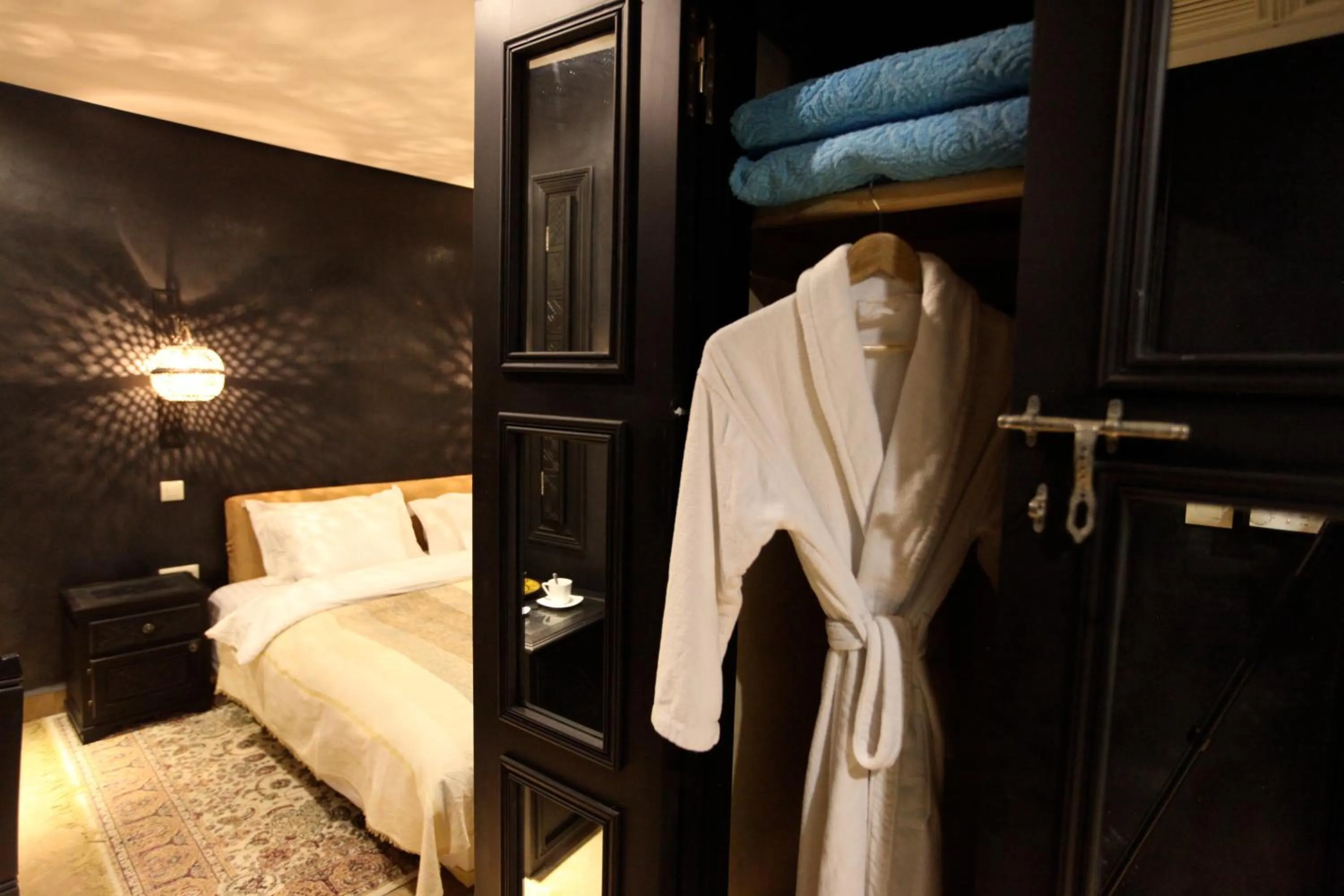 Decorative detail, Bed in Riad Dar Haven