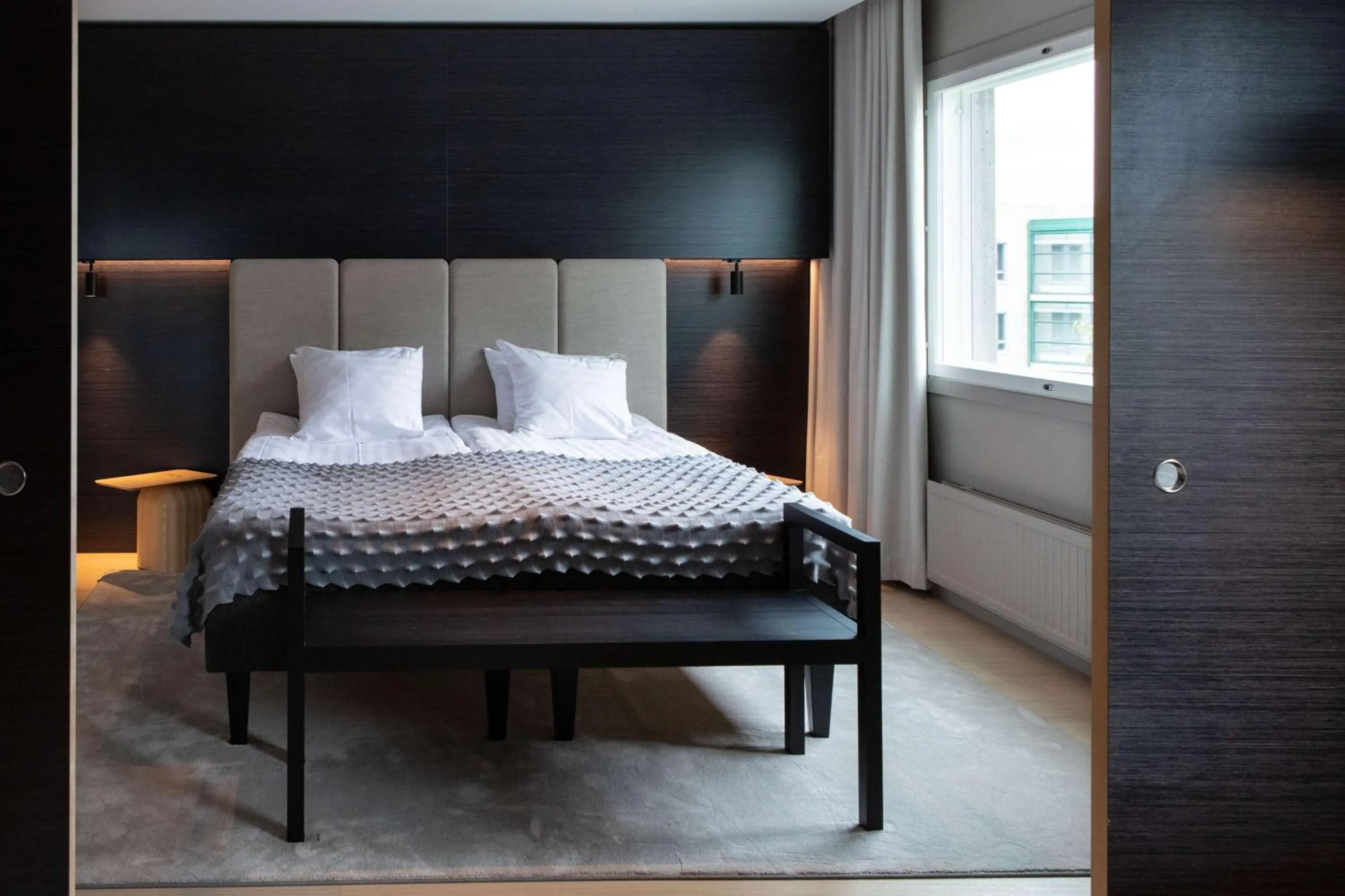 Bedroom, Bed in Scandic Helsinki Aviacongress