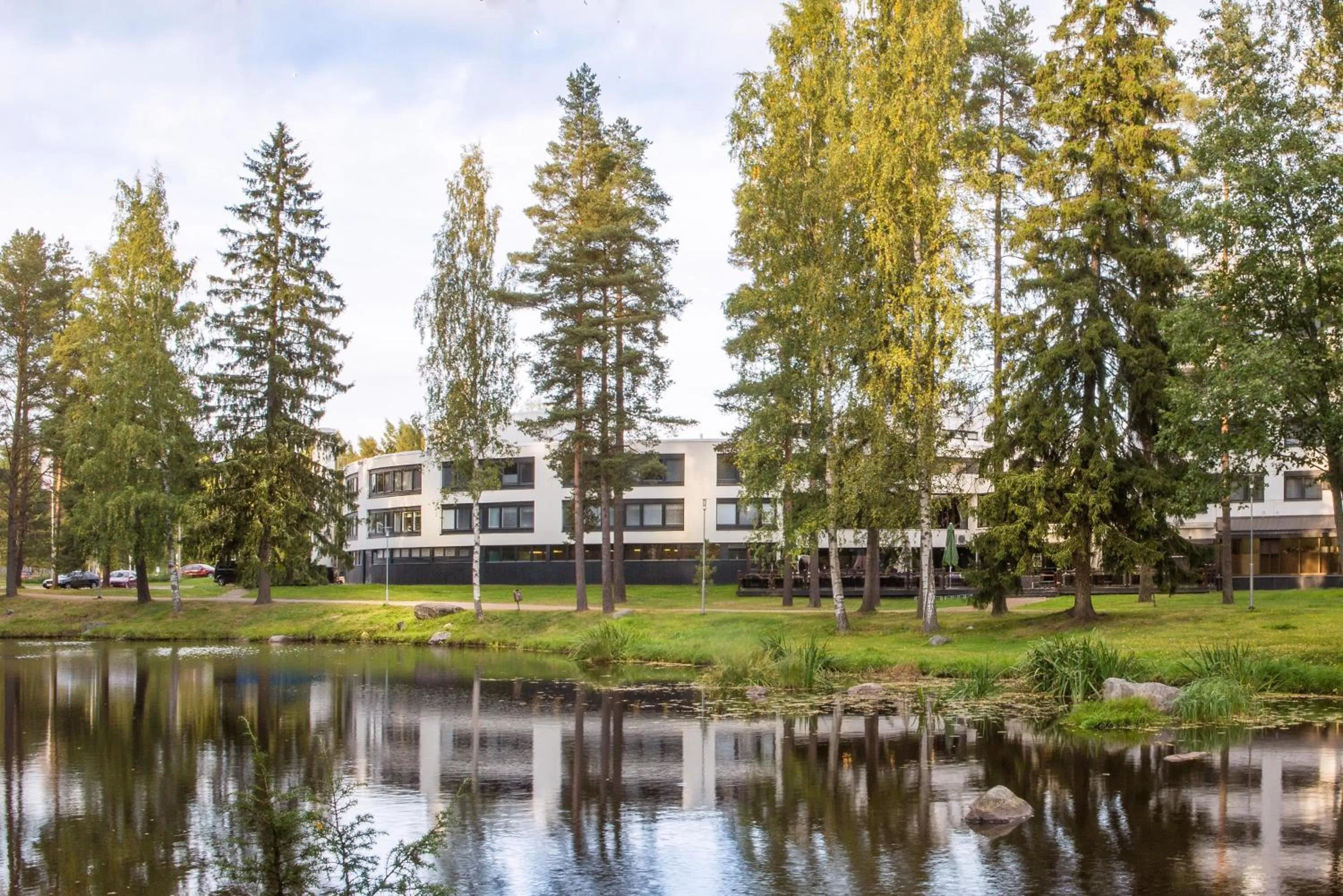 Property building in Hotel Sorsanpesä