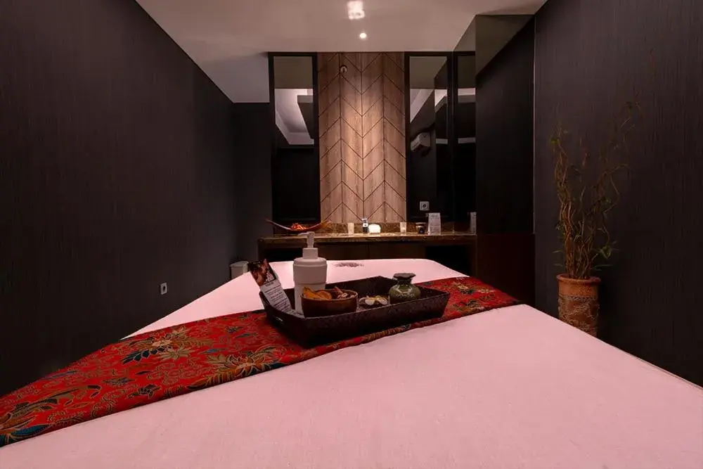 Bed in Grand Picasso Hotel Bed in Grand Picasso Hotel