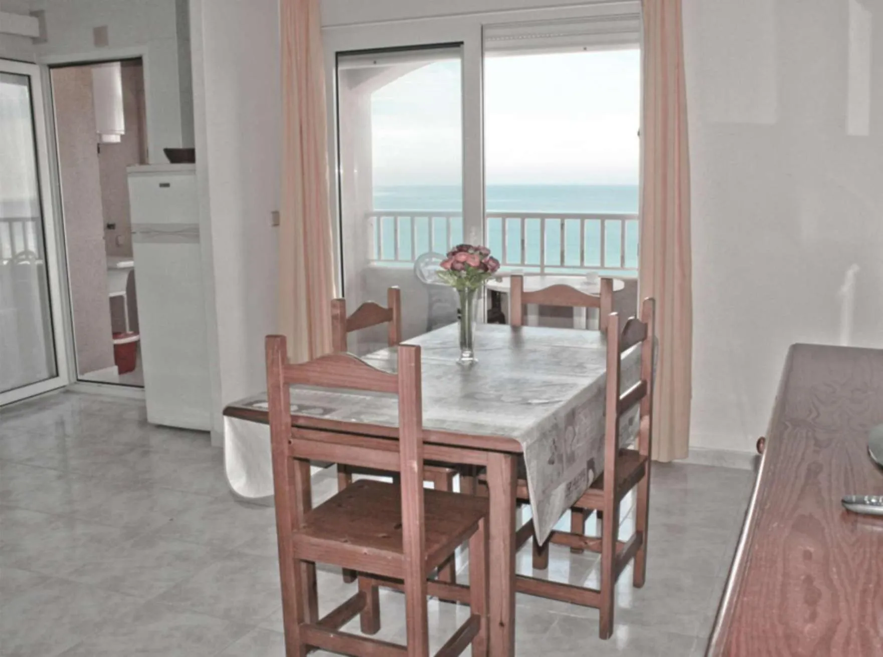 Dining area in Apartamentos Copacabana Playa