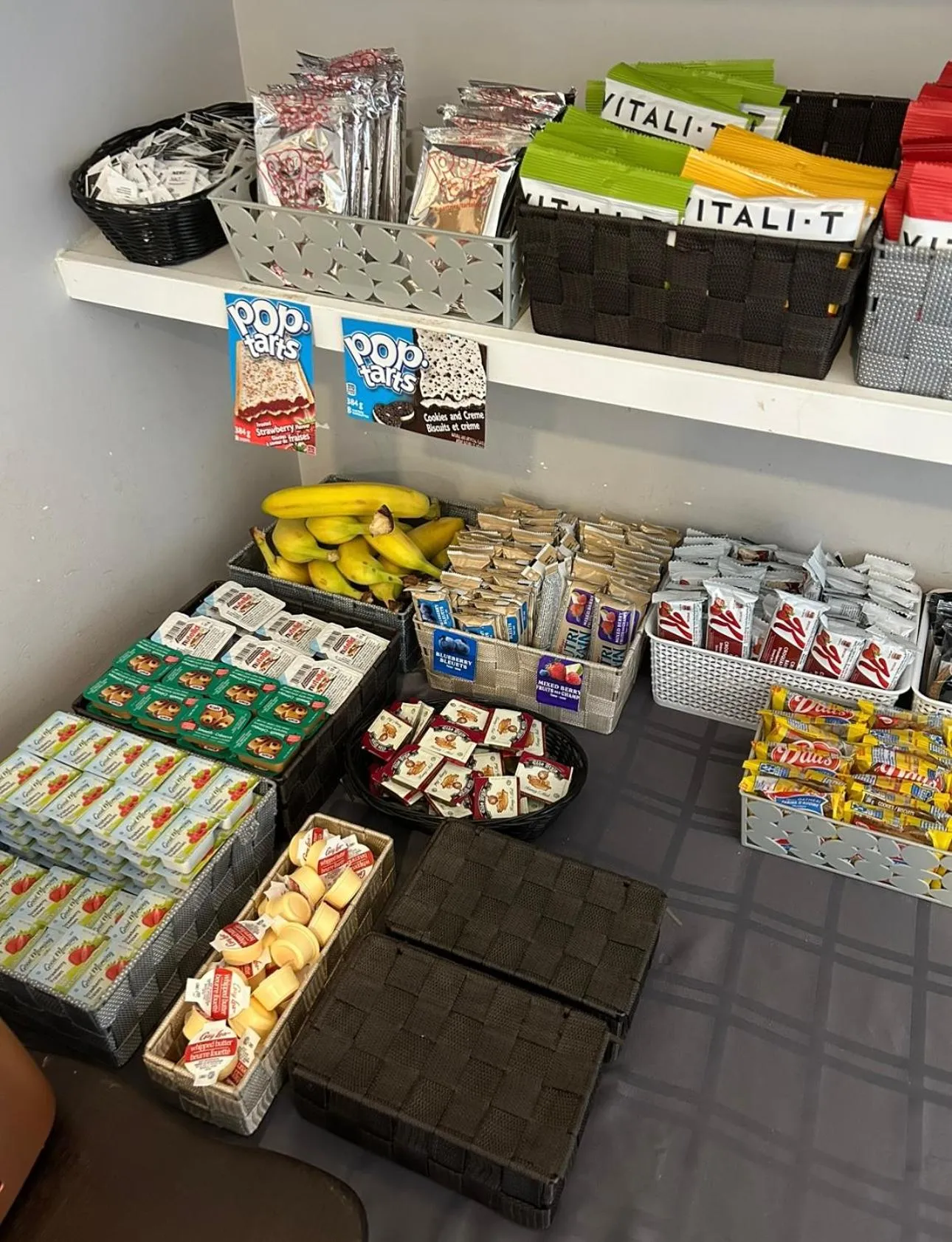 Breakfast in Complexe Dix80