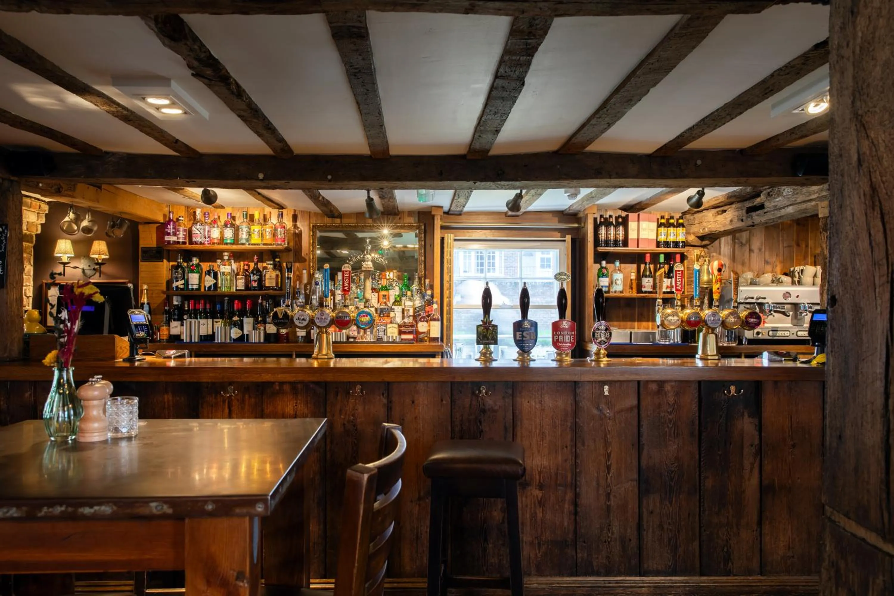 Lounge or bar in The Crown Inn