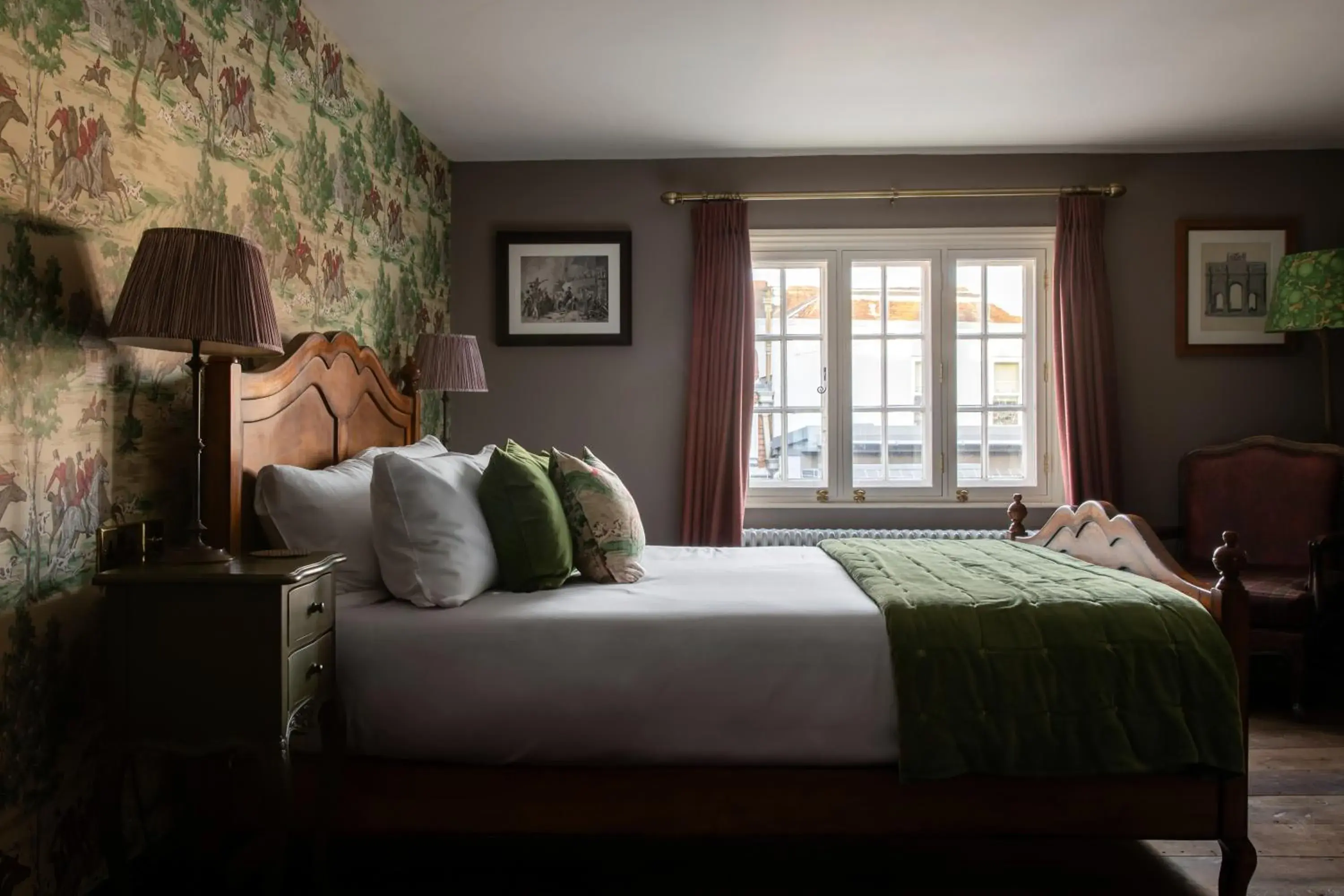 Double Room in The Crown Inn Double Room in The Crown Inn