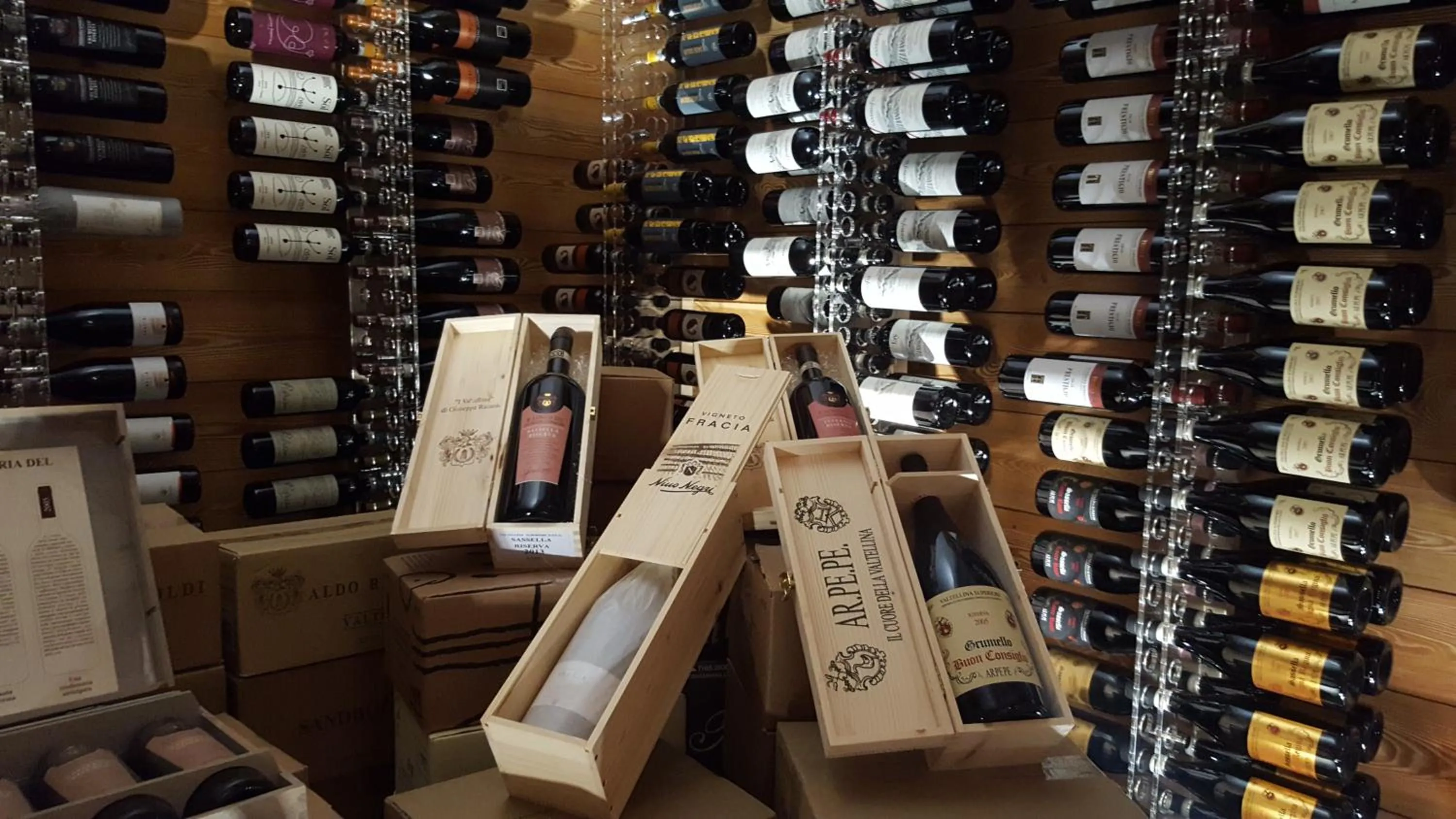 Alcoholic drinks in Wine Hotel Retici Balzi