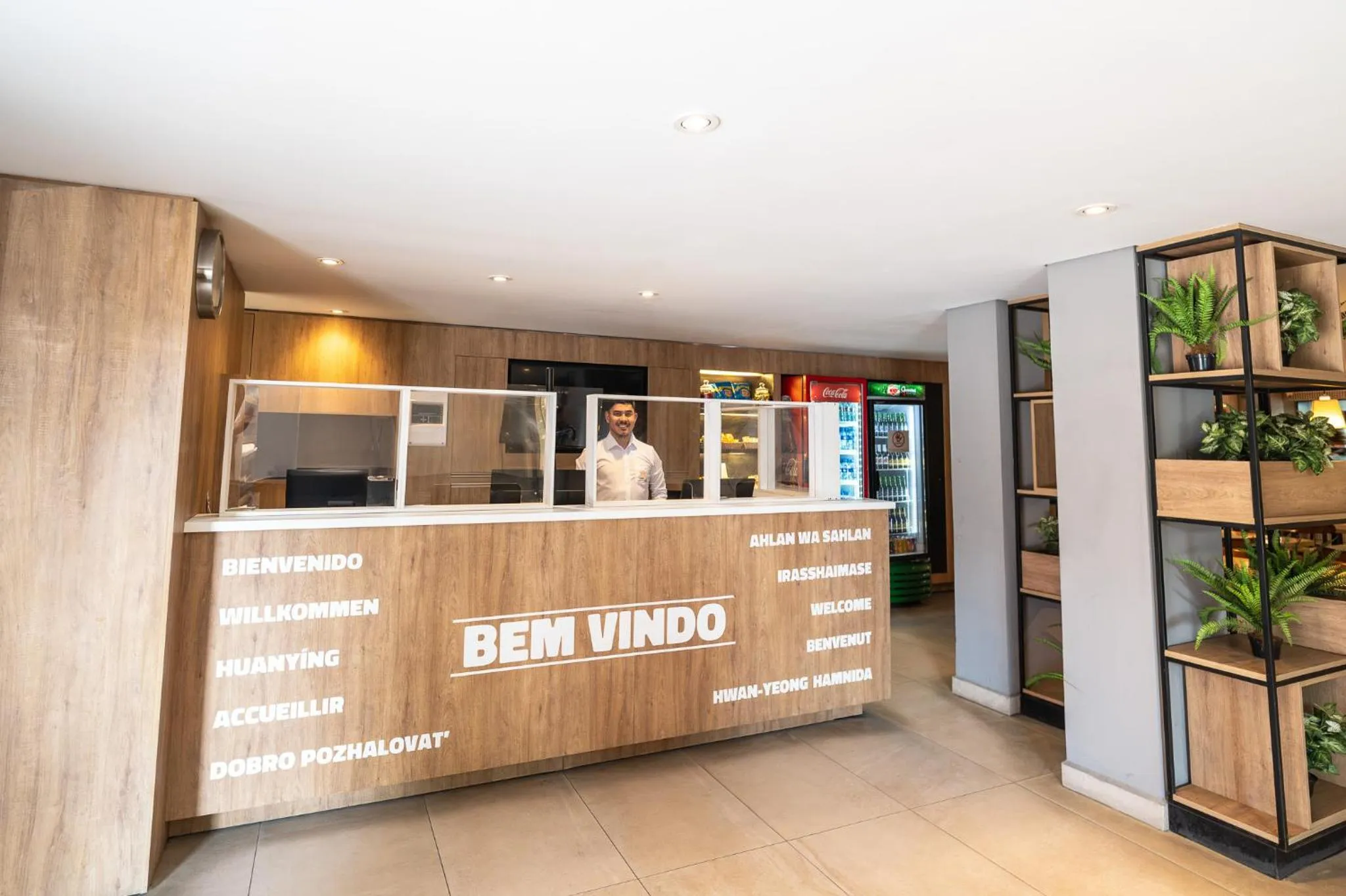 Lobby or reception in Uniclass Hotel Lapa