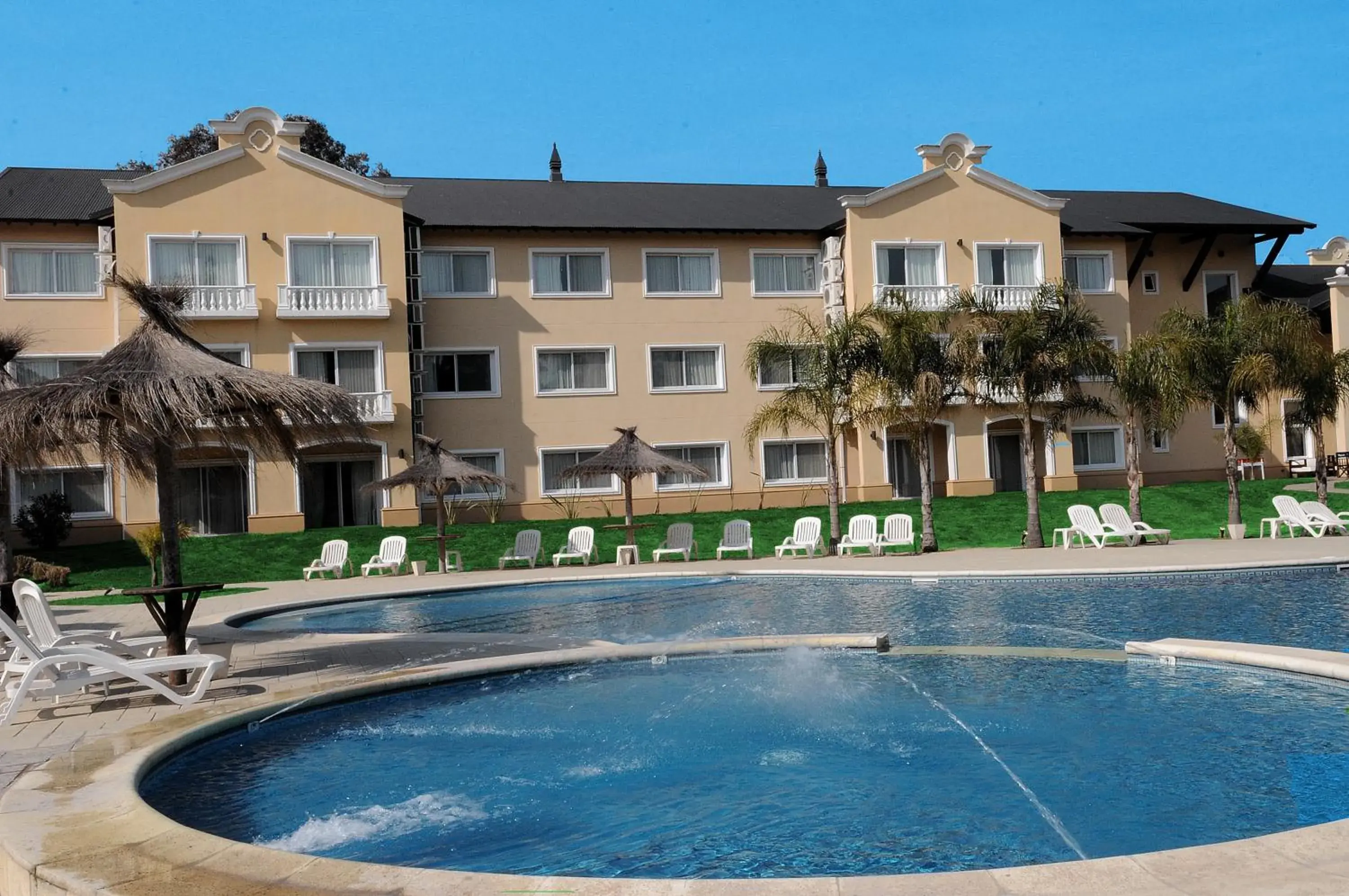 Property building in Howard Johnson Pilar Resort Spa & Convention Center Property building in Howard Johnson Pilar Resort Spa & Convention Center