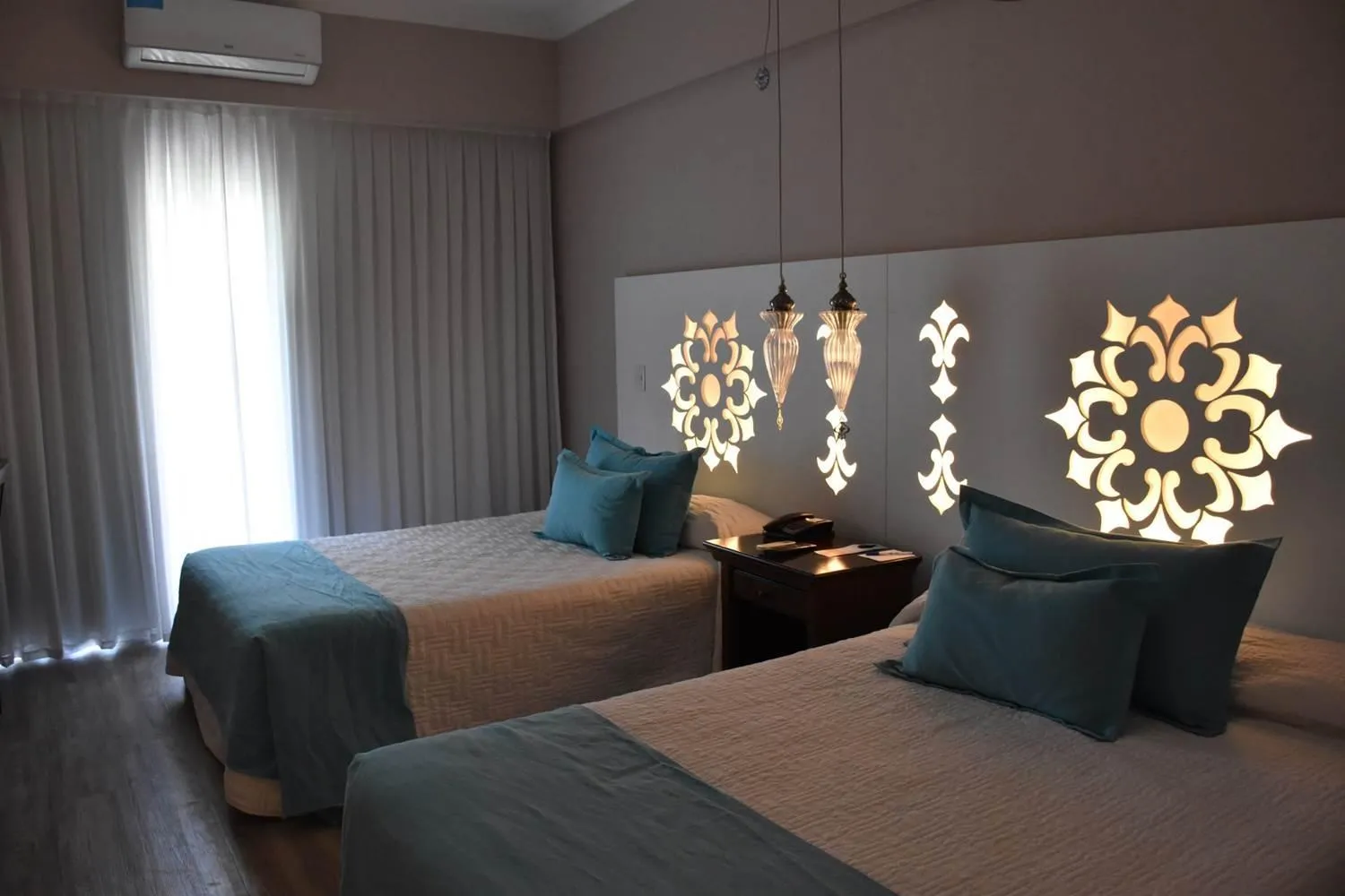 Bed in Howard Johnson Pilar Resort Spa & Convention Center