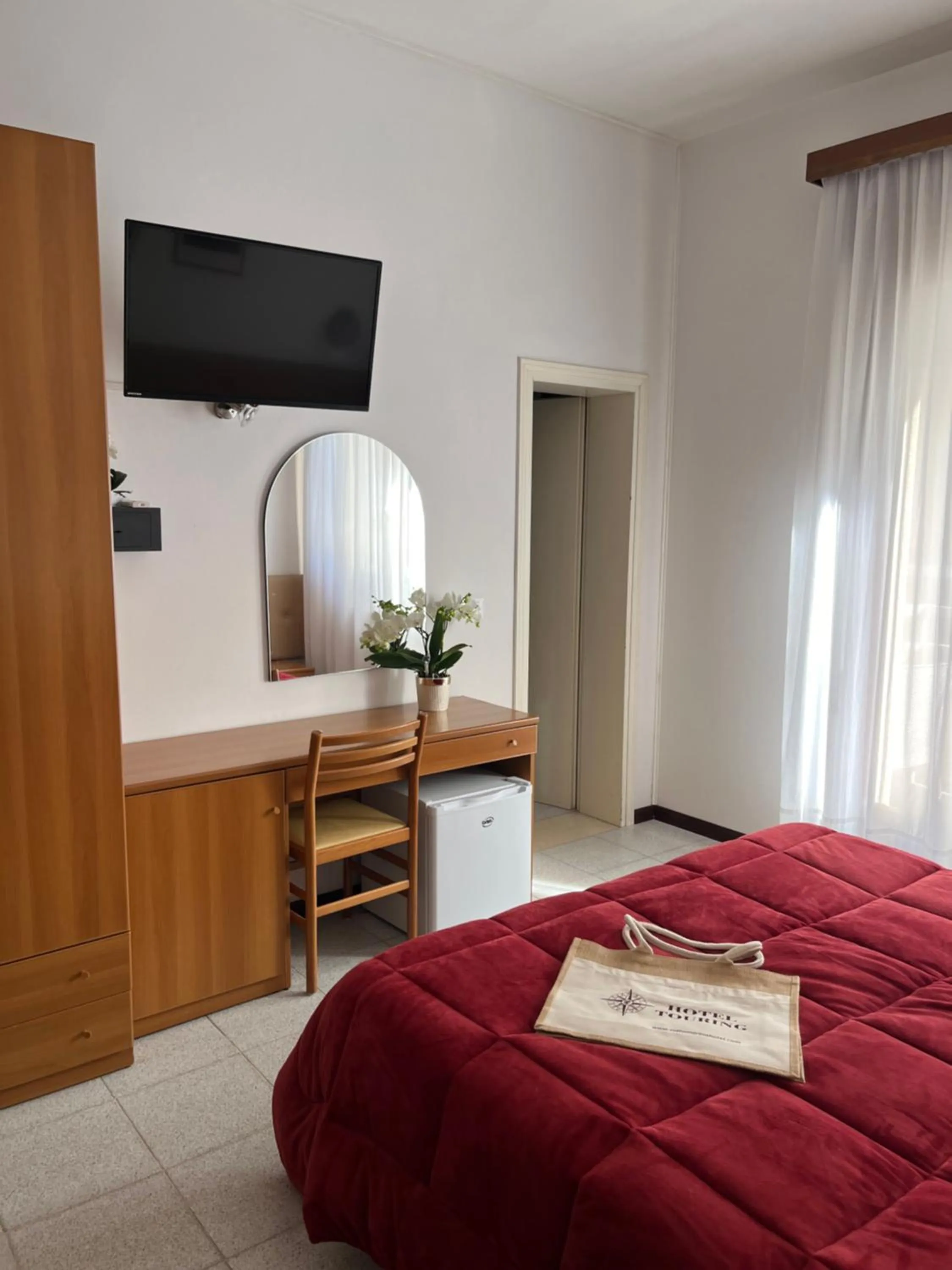 Bed in Hotel Touring