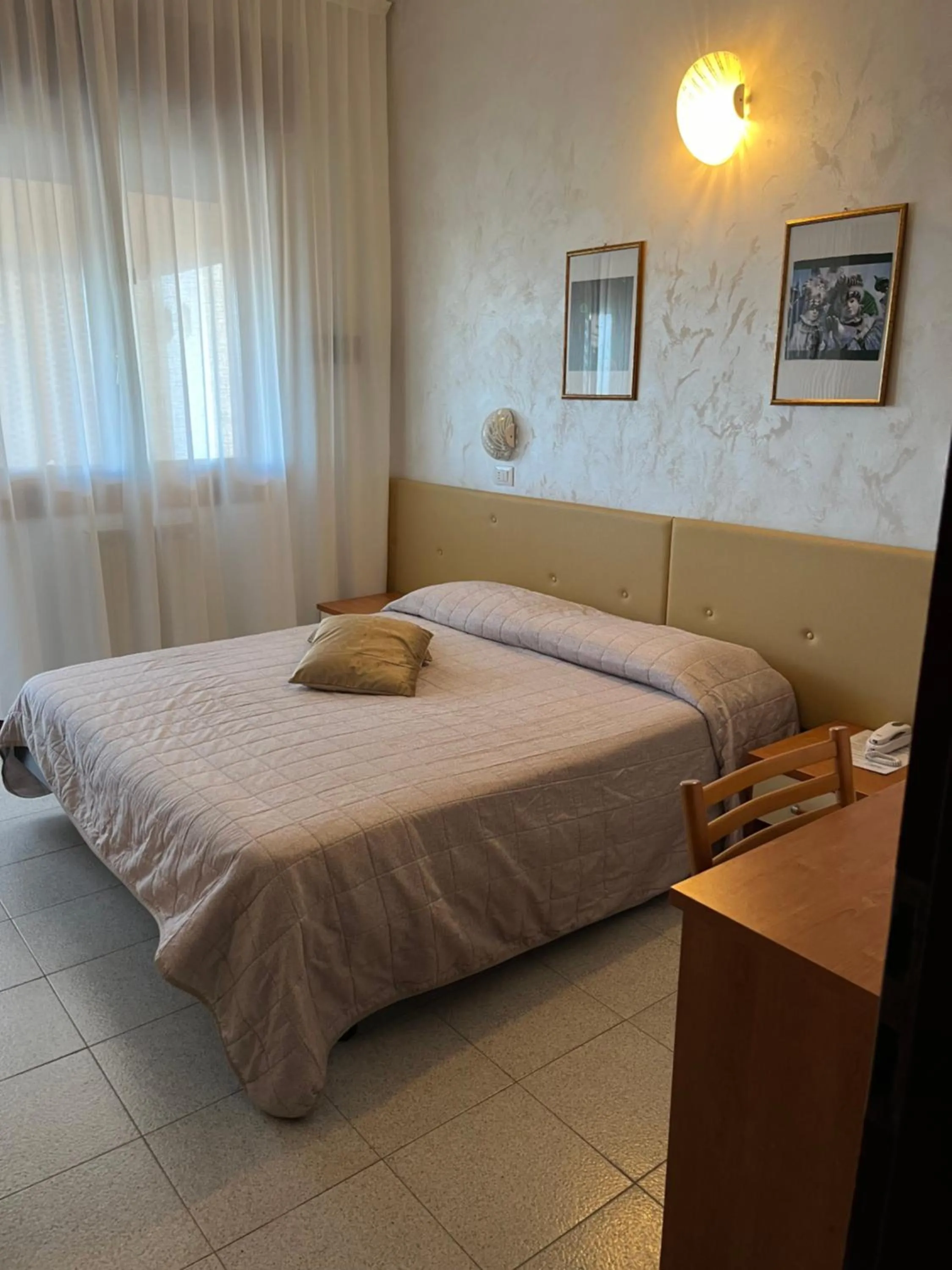 Bed in Hotel Touring