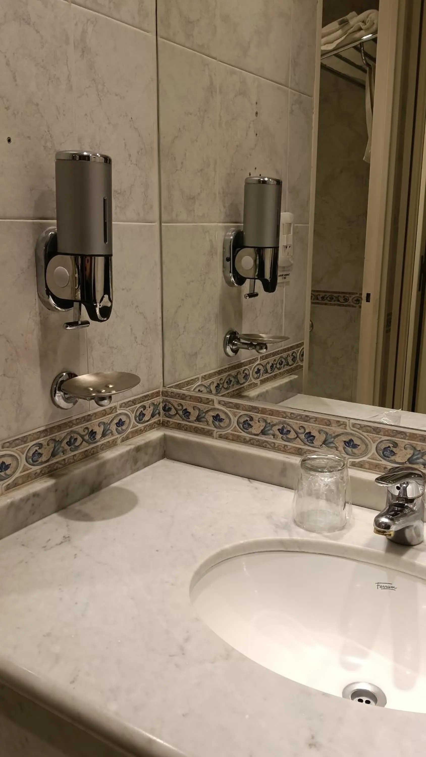 Bathroom in InterTower Hotel