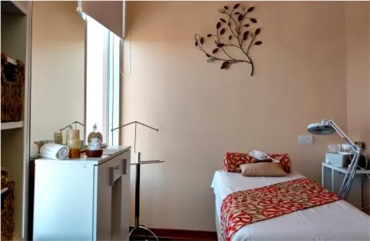 Spa and wellness centre/facilities, Bed in InterTower Hotel