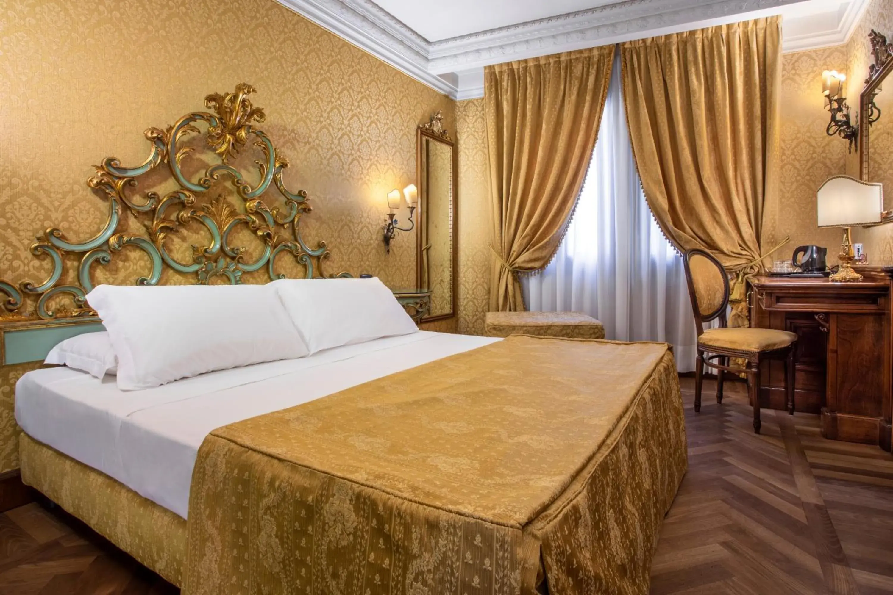Superior Double or Twin Room with Garden View - single occupancy in Palazzina Veneziana Superior Double or Twin Room with Garden View - single occupancy in Palazzina Veneziana