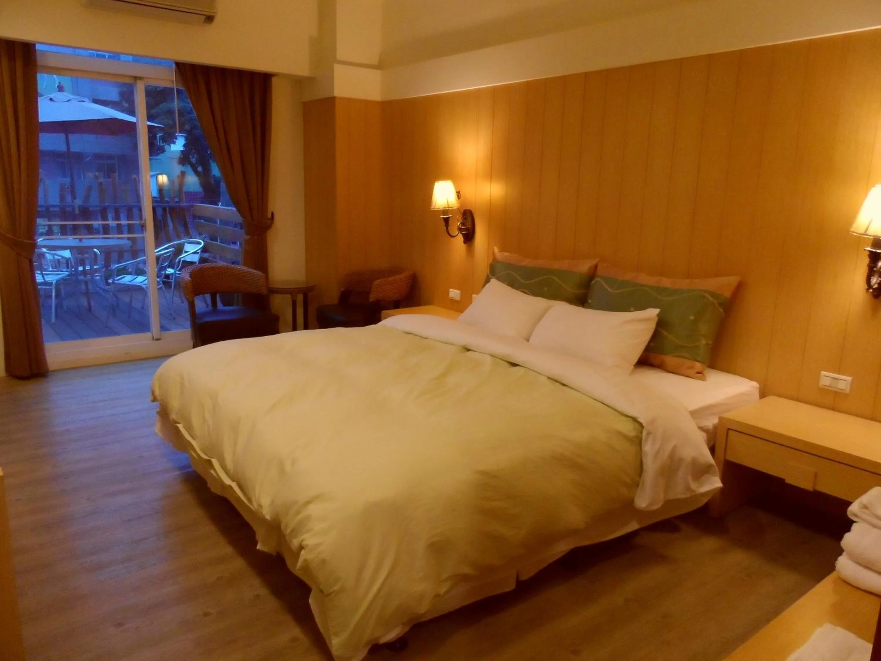 Bed in Niuniu & Meng Ka Homestay