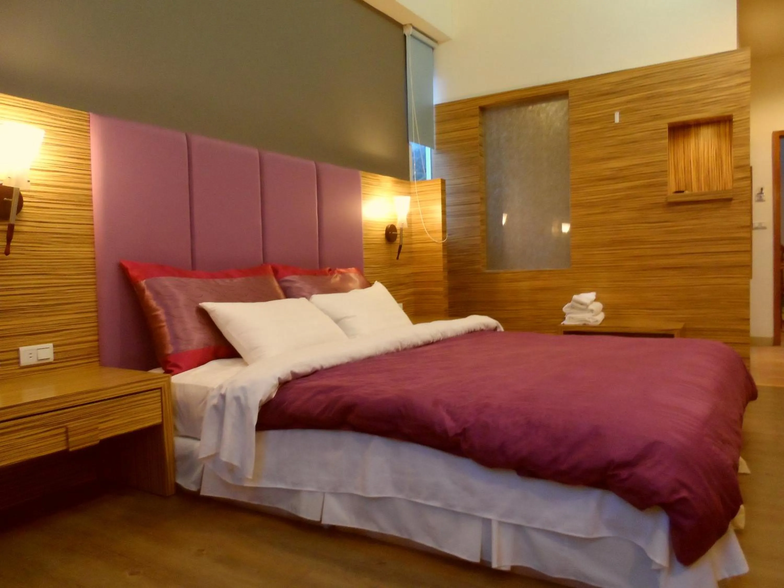 Bed in Niuniu & Meng Ka Homestay