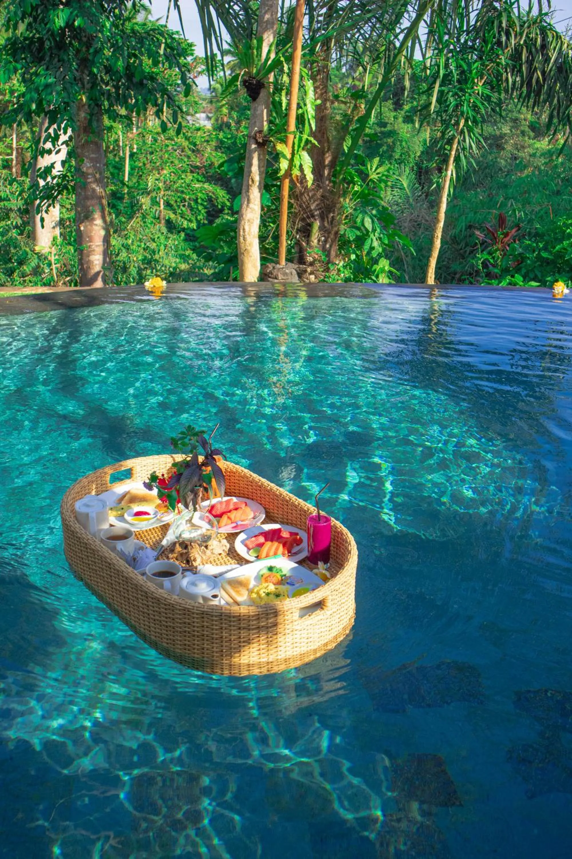 Property building in Mirah Guest House