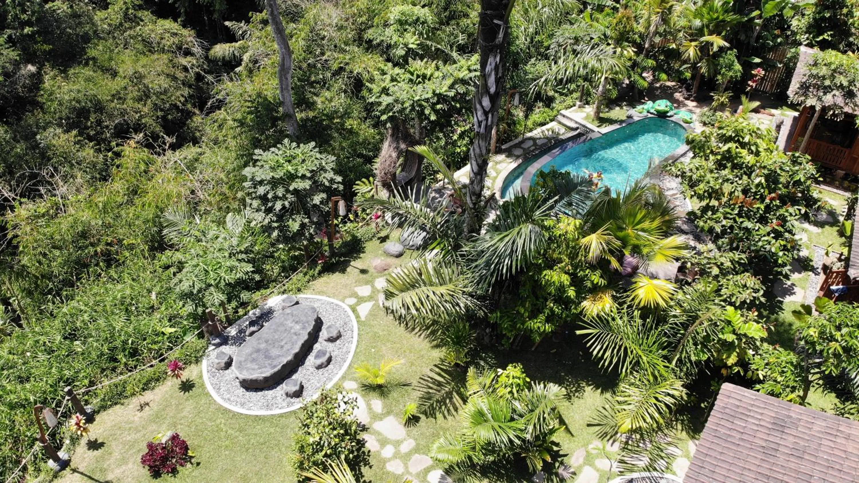 Spring in Mirah Guest House