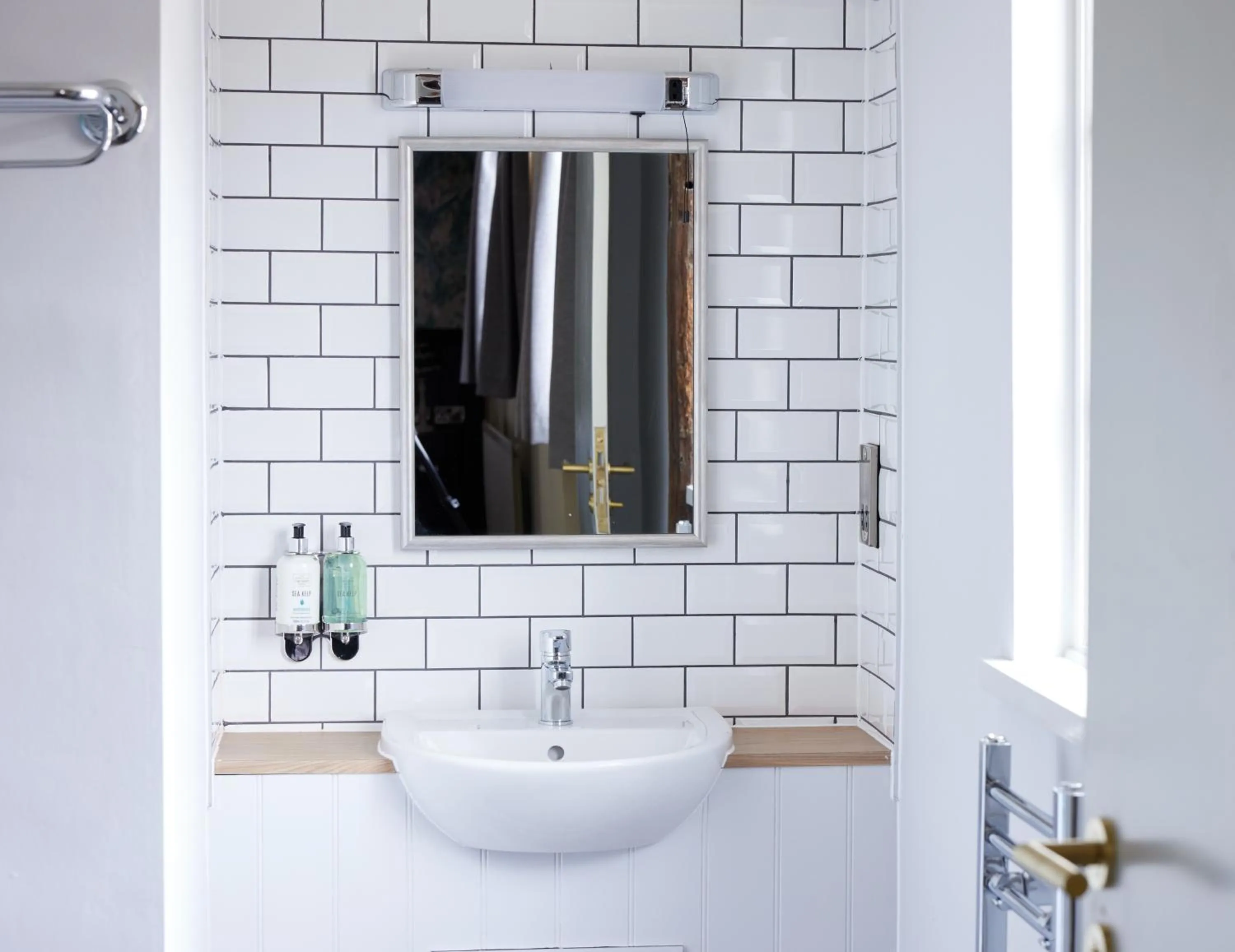 Bathroom in Narborough Arms