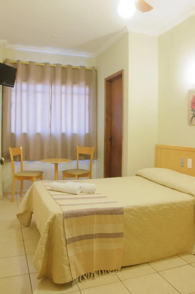 Bedroom, Bed in Hotel Montana Serra Negra