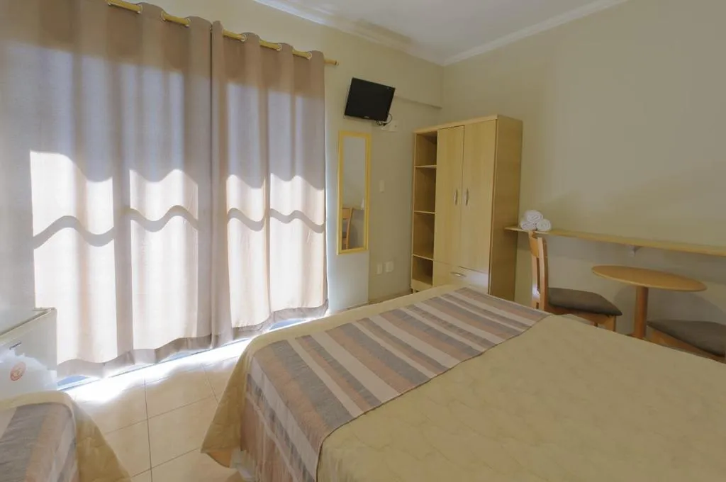 Bedroom, Bed in Hotel Montana Serra Negra