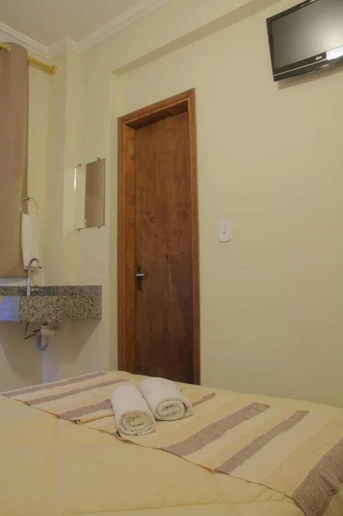 Bedroom, Bed in Hotel Montana Serra Negra