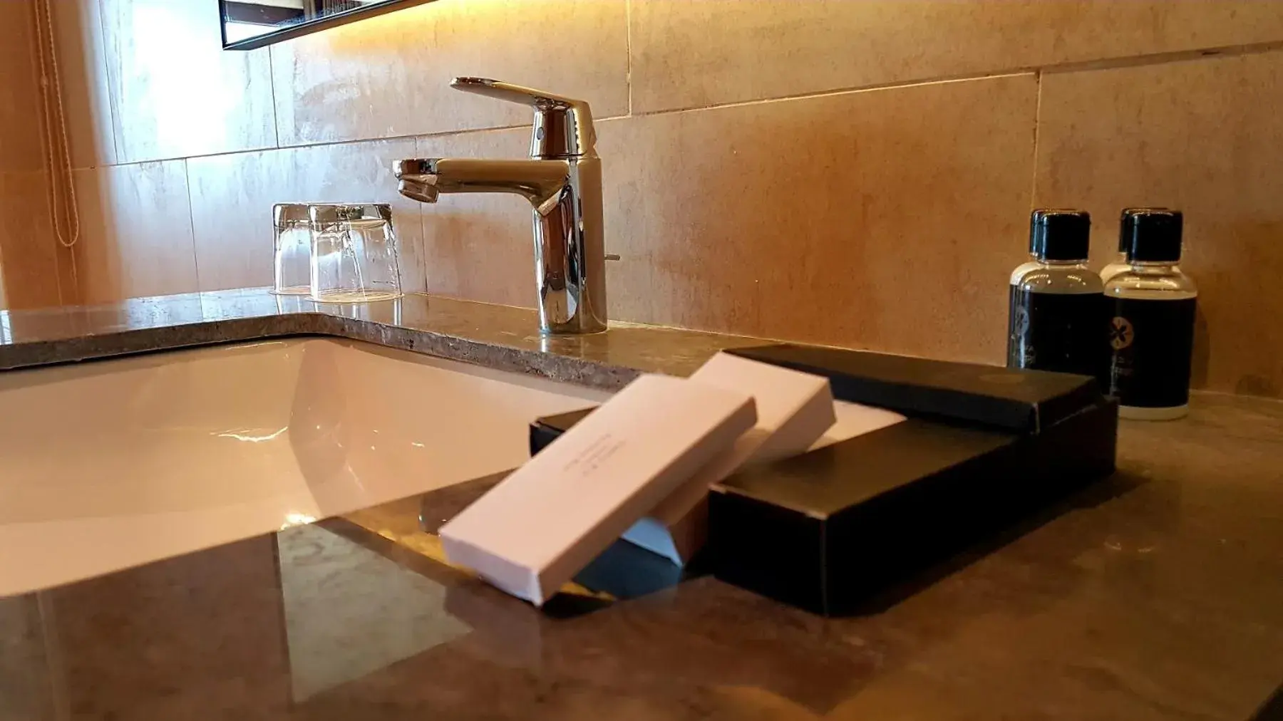 Bathroom in Louis Kienne Resort Senggigi Bathroom in Louis Kienne Resort Senggigi