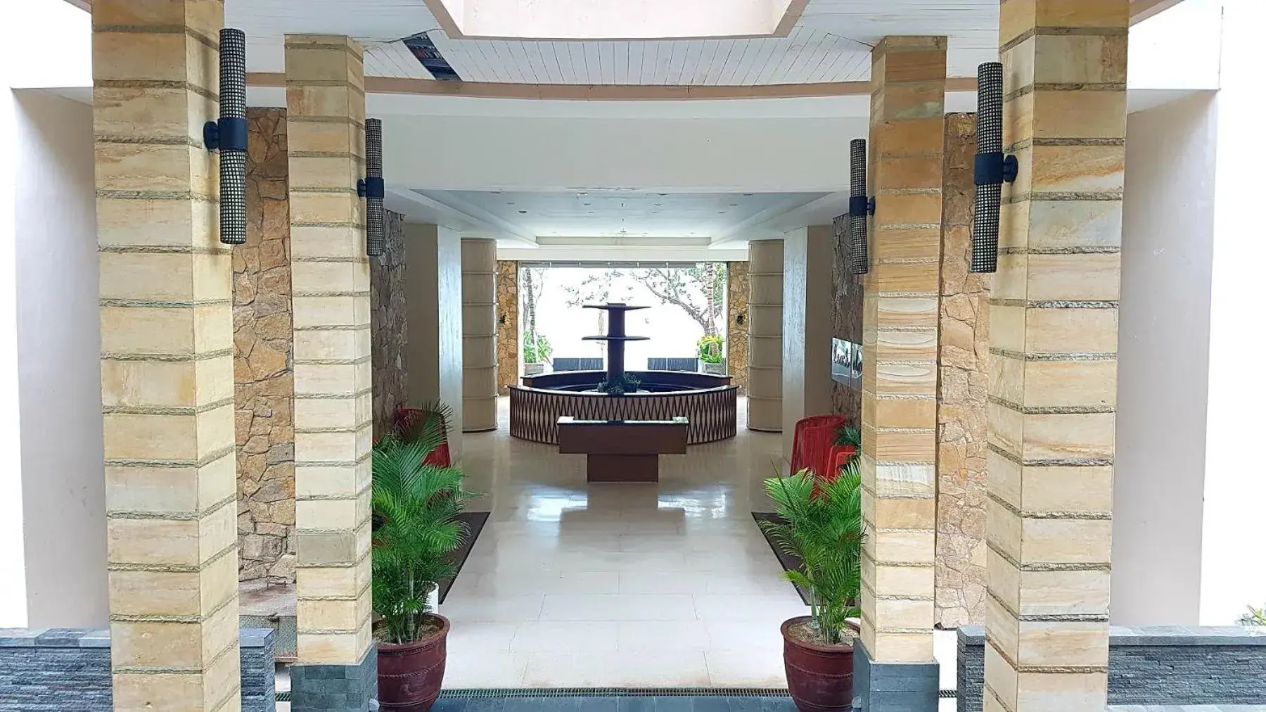 Property building in Louis Kienne Resort Senggigi Property building in Louis Kienne Resort Senggigi