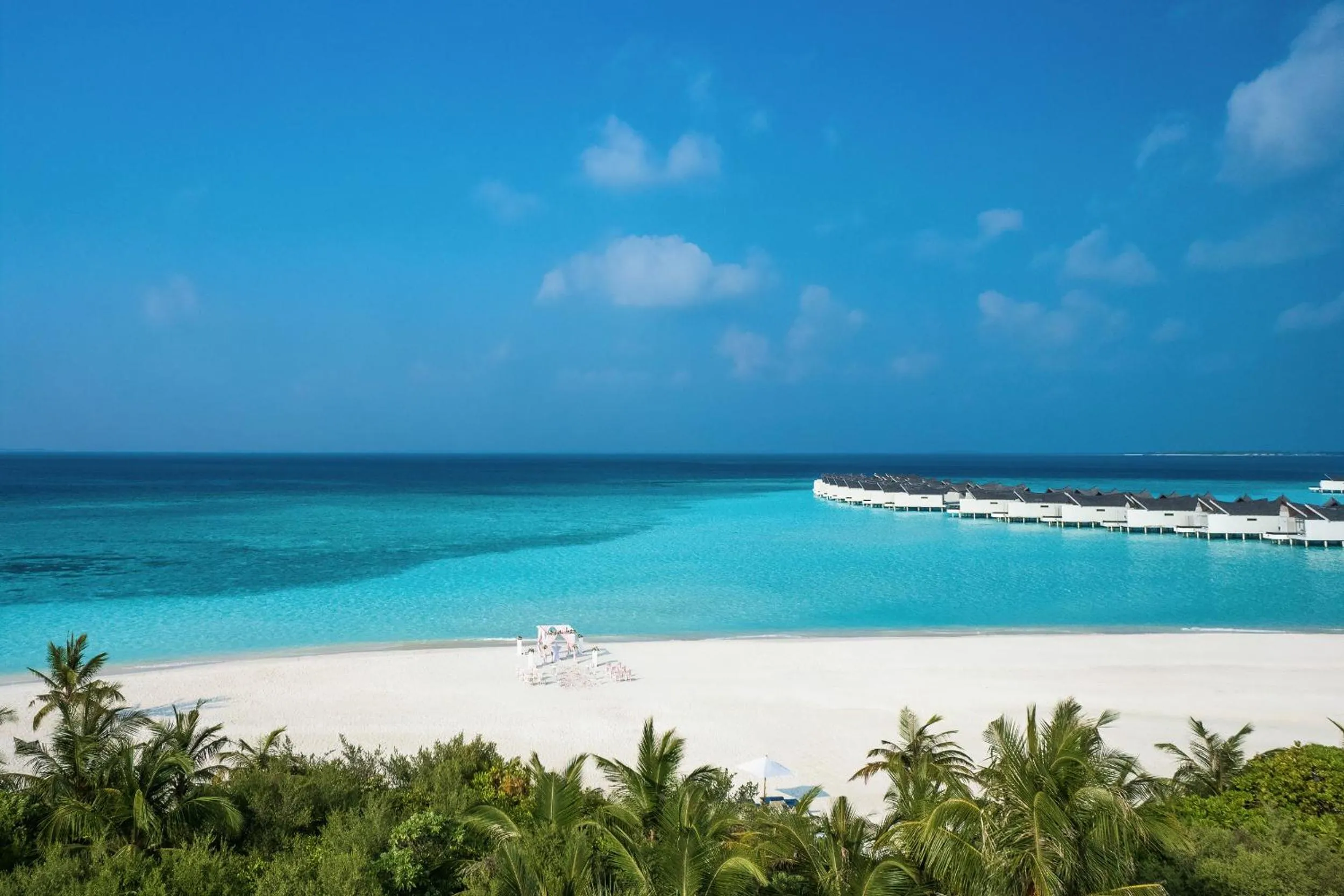wedding in Kuredhivaru Resort and Spa - Maldives