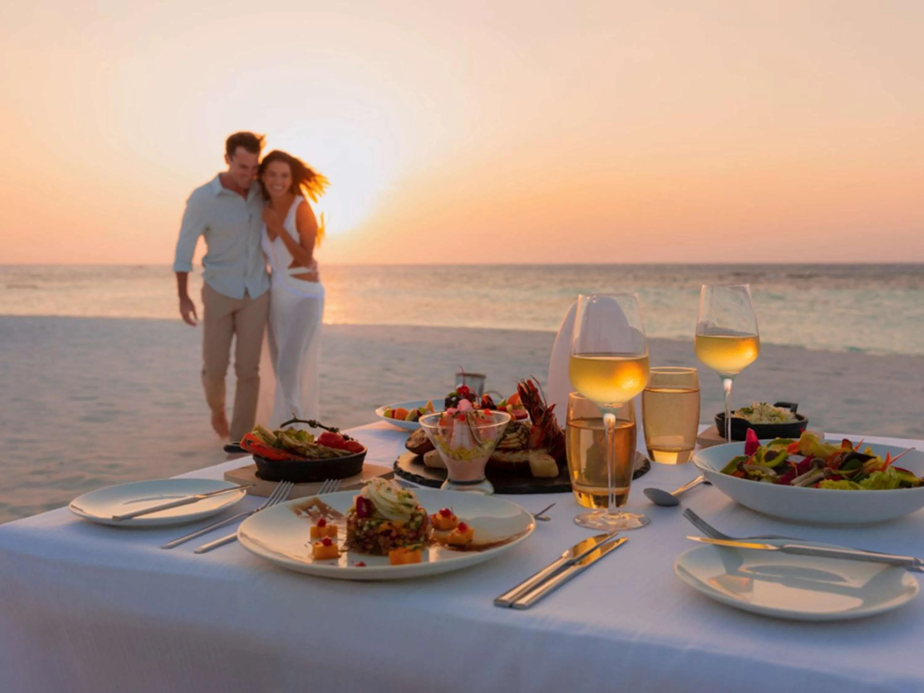 Restaurant/places to eat in Kuredhivaru Resort and Spa - Maldives