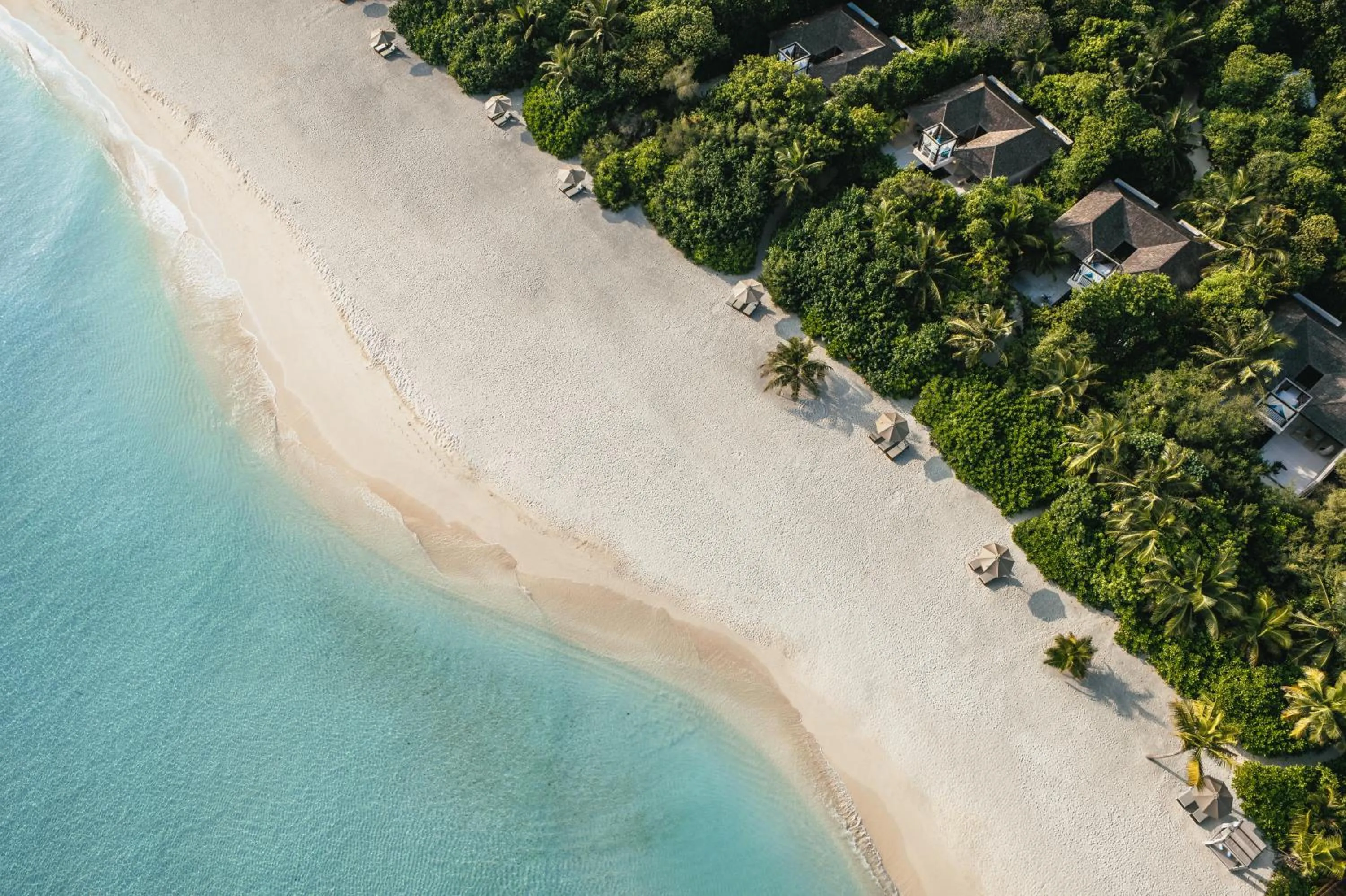 Beach in Kuredhivaru Resort and Spa - Maldives