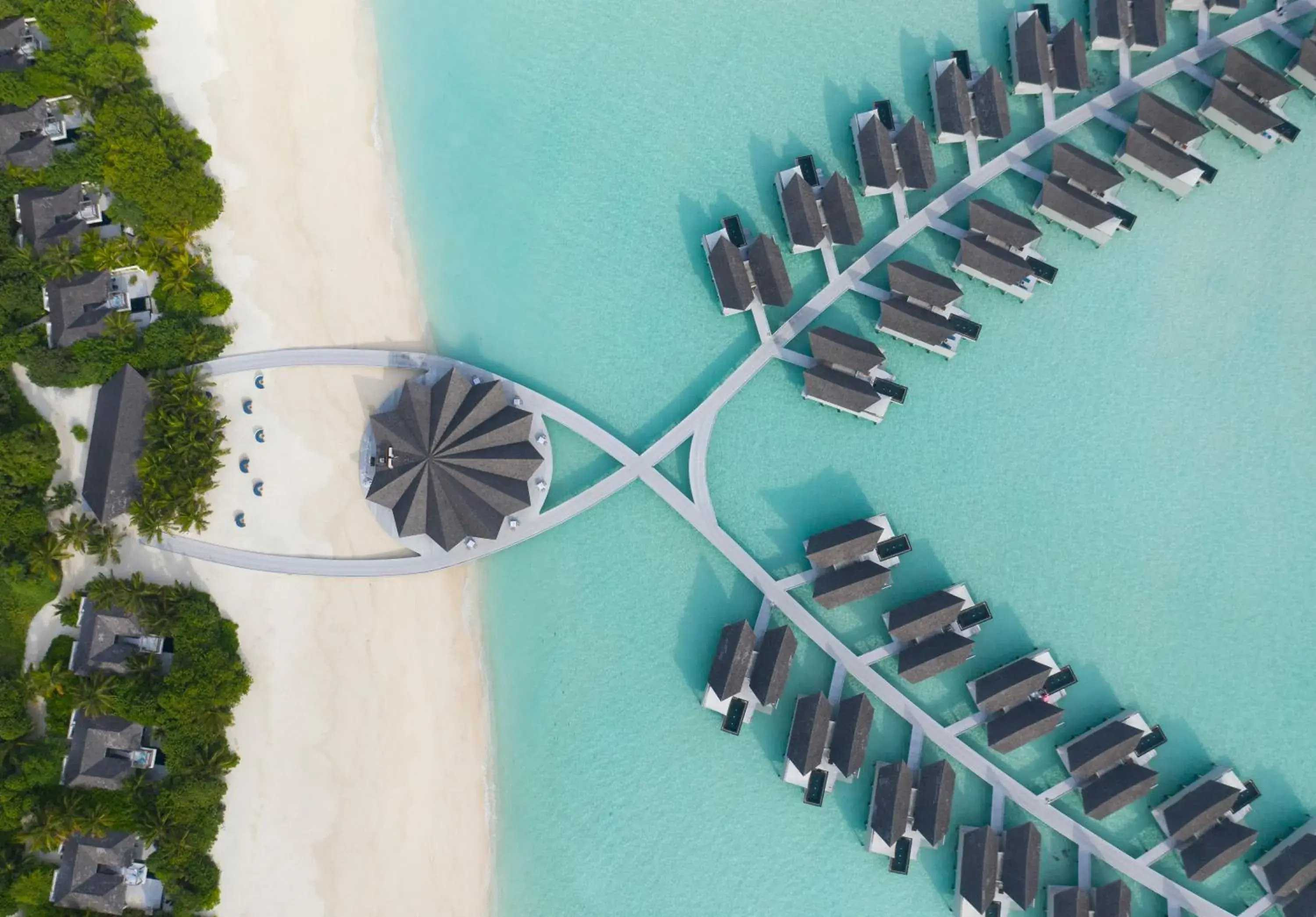 Property building in Kuredhivaru Resort and Spa - Maldives Property building in Kuredhivaru Resort and Spa - Maldives