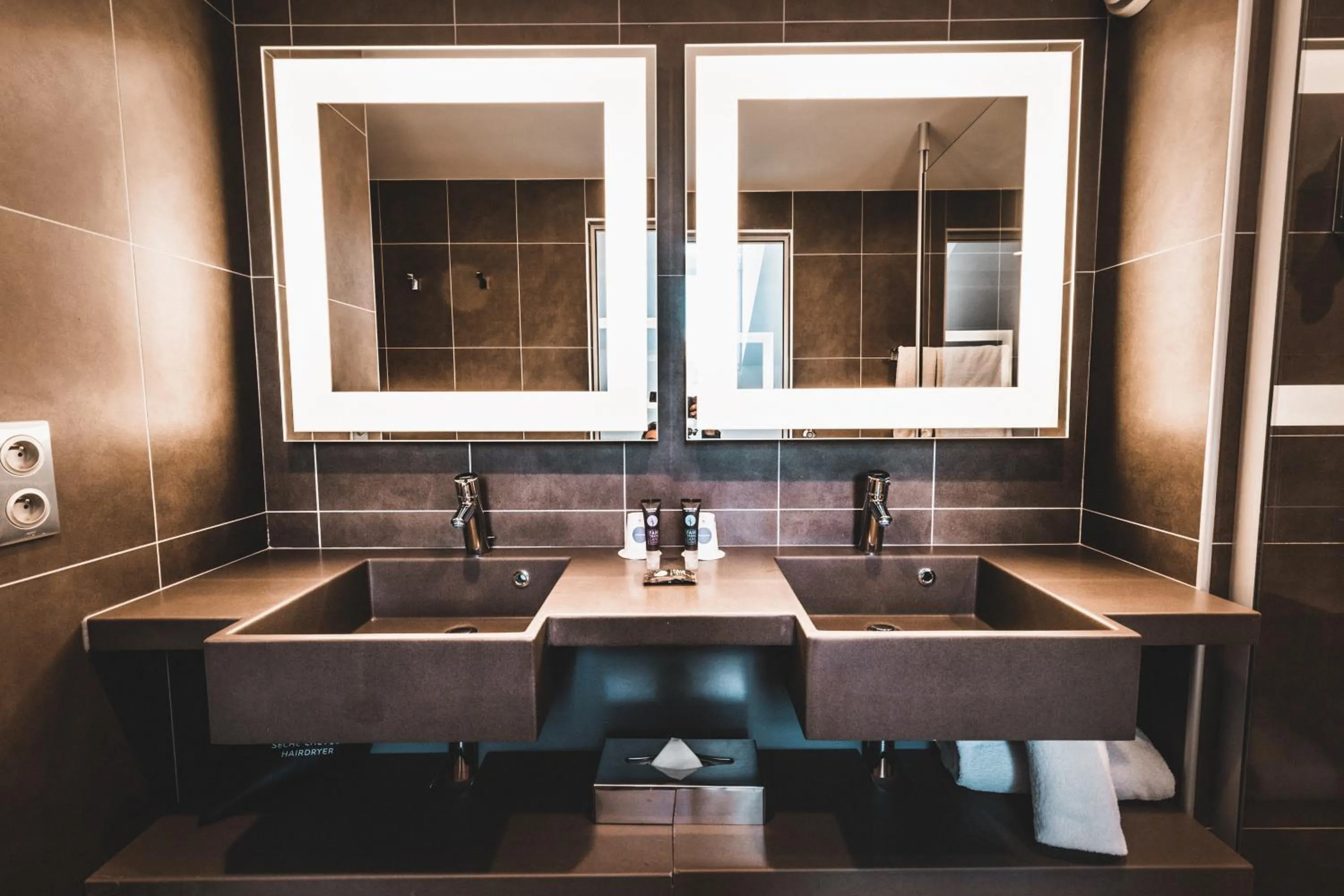 Bathroom in Novotel Toulouse Centre Wilson