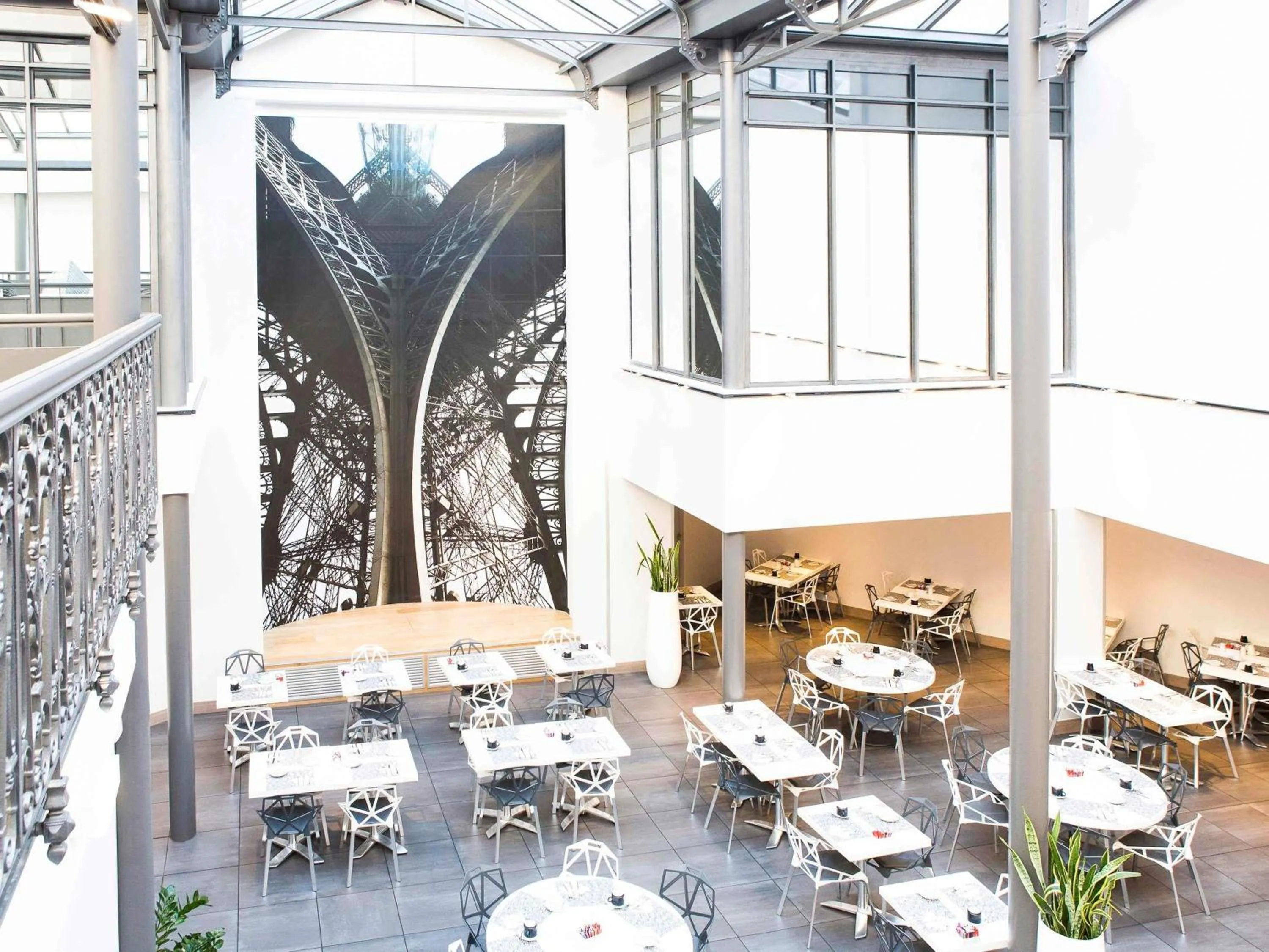 Property building in Novotel Toulouse Centre Wilson