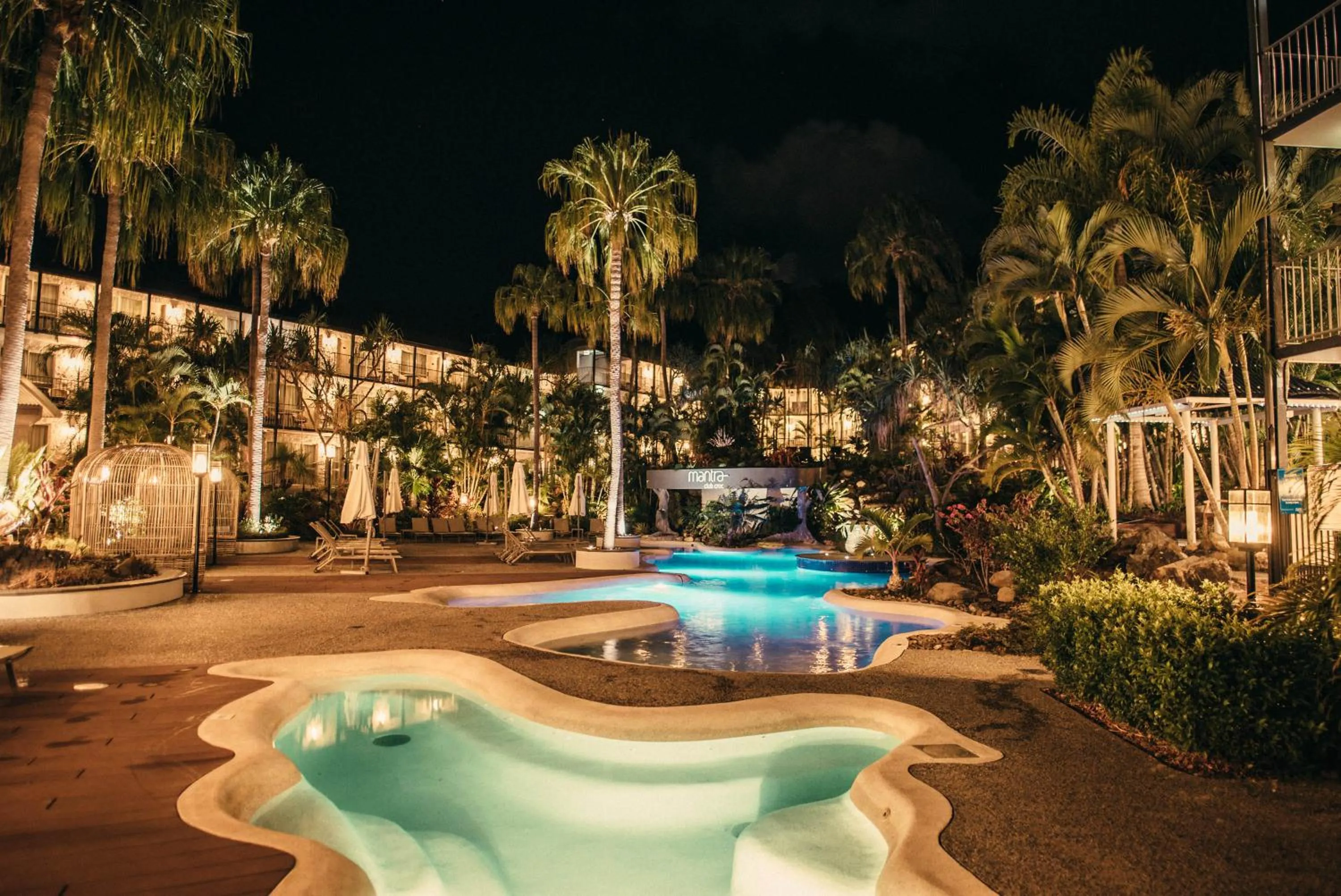 Swimming pool in Mantra Club Croc