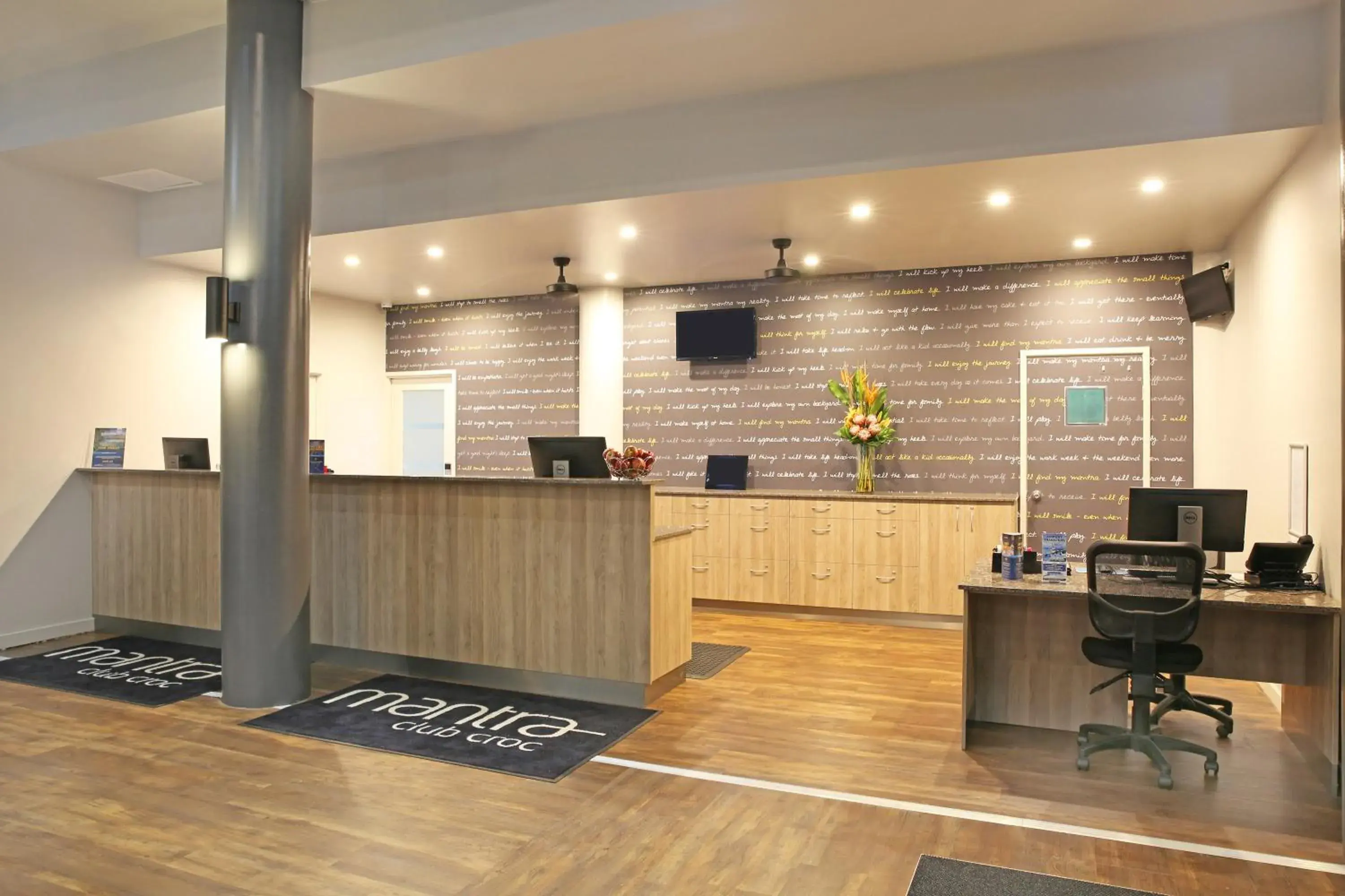 Facade/entrance in Mantra Club Croc Facade/entrance in Mantra Club Croc