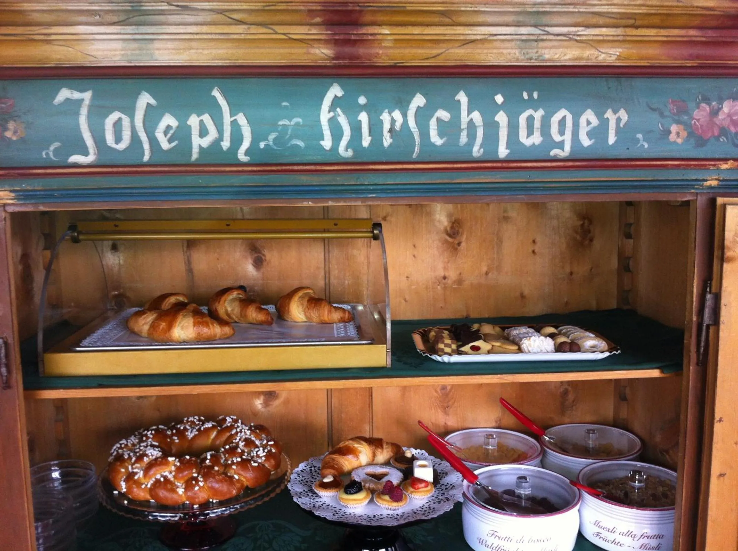 Food and drinks in Hotel Villa Alpina ***S