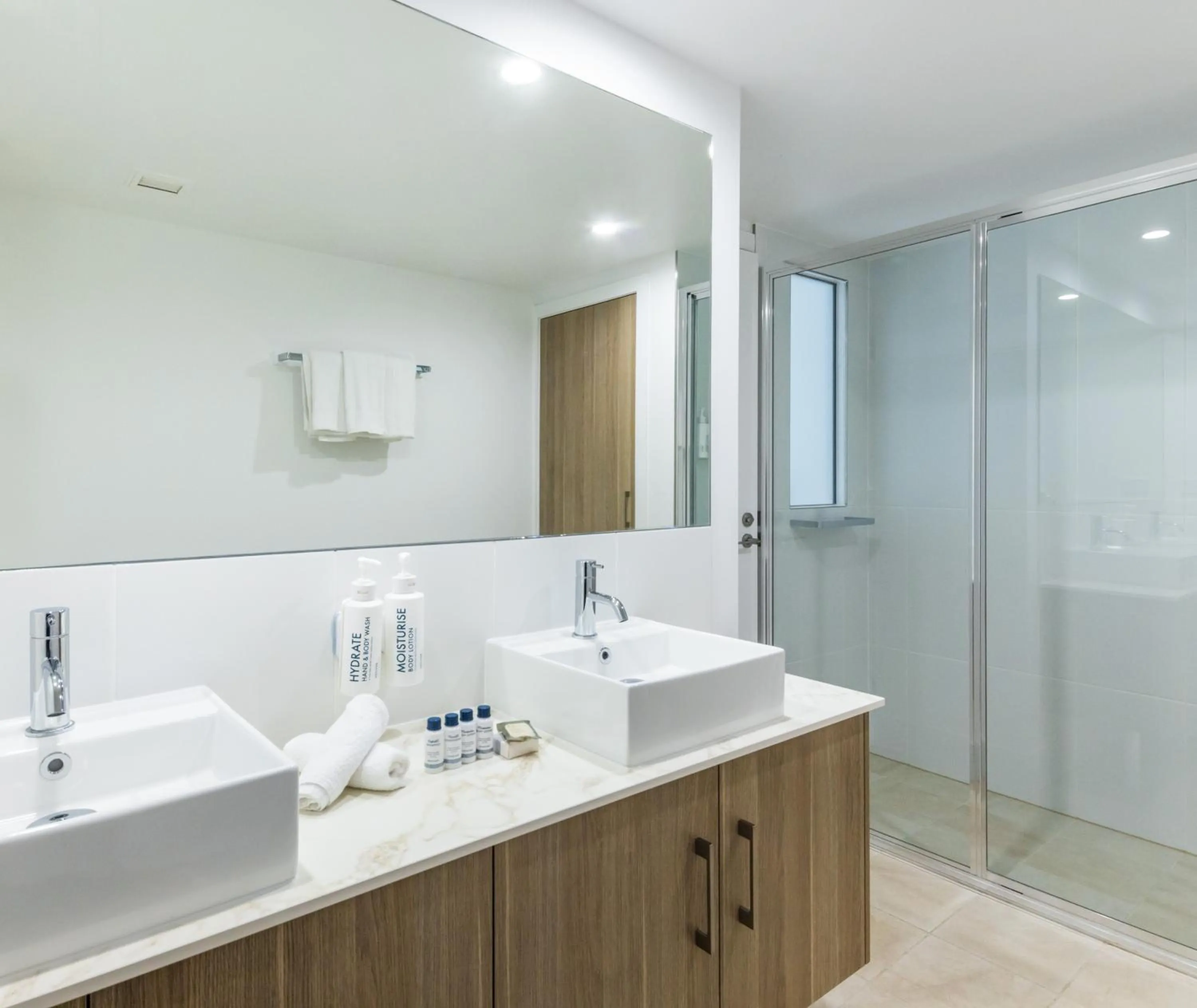 Bathroom in Oaks Port Douglas Resort