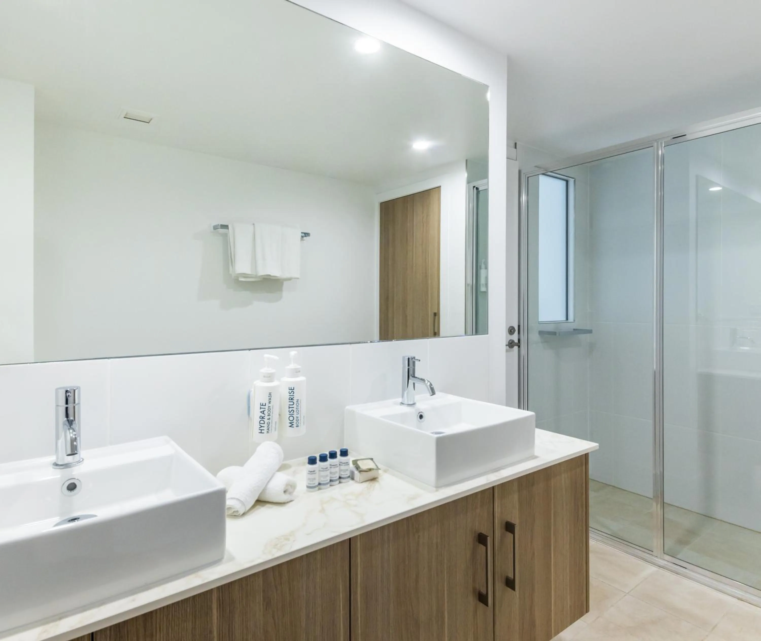 Bathroom in Oaks Port Douglas Resort