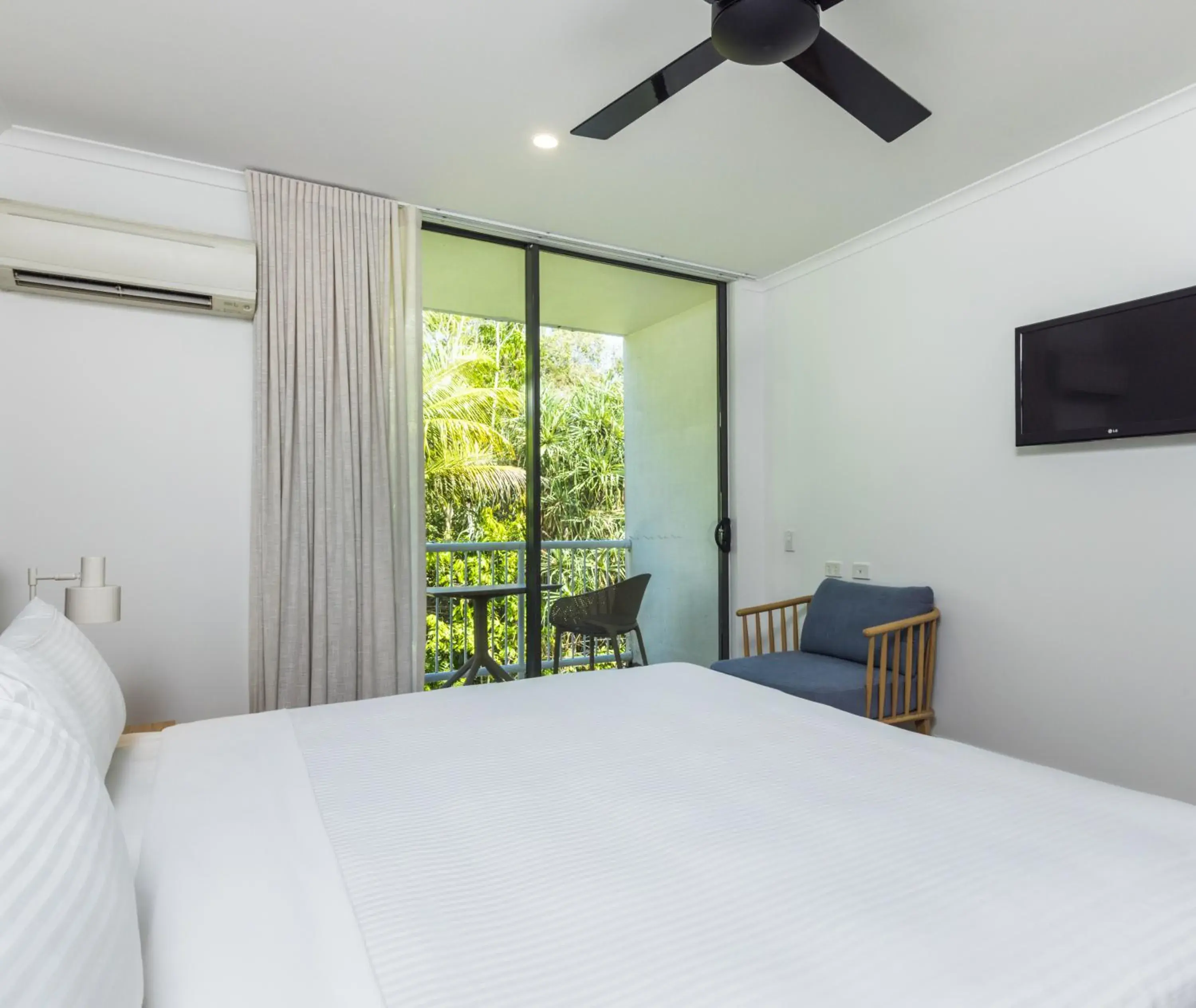Bedroom, Bed in Oaks Port Douglas Resort Bedroom, Bed in Oaks Port Douglas Resort