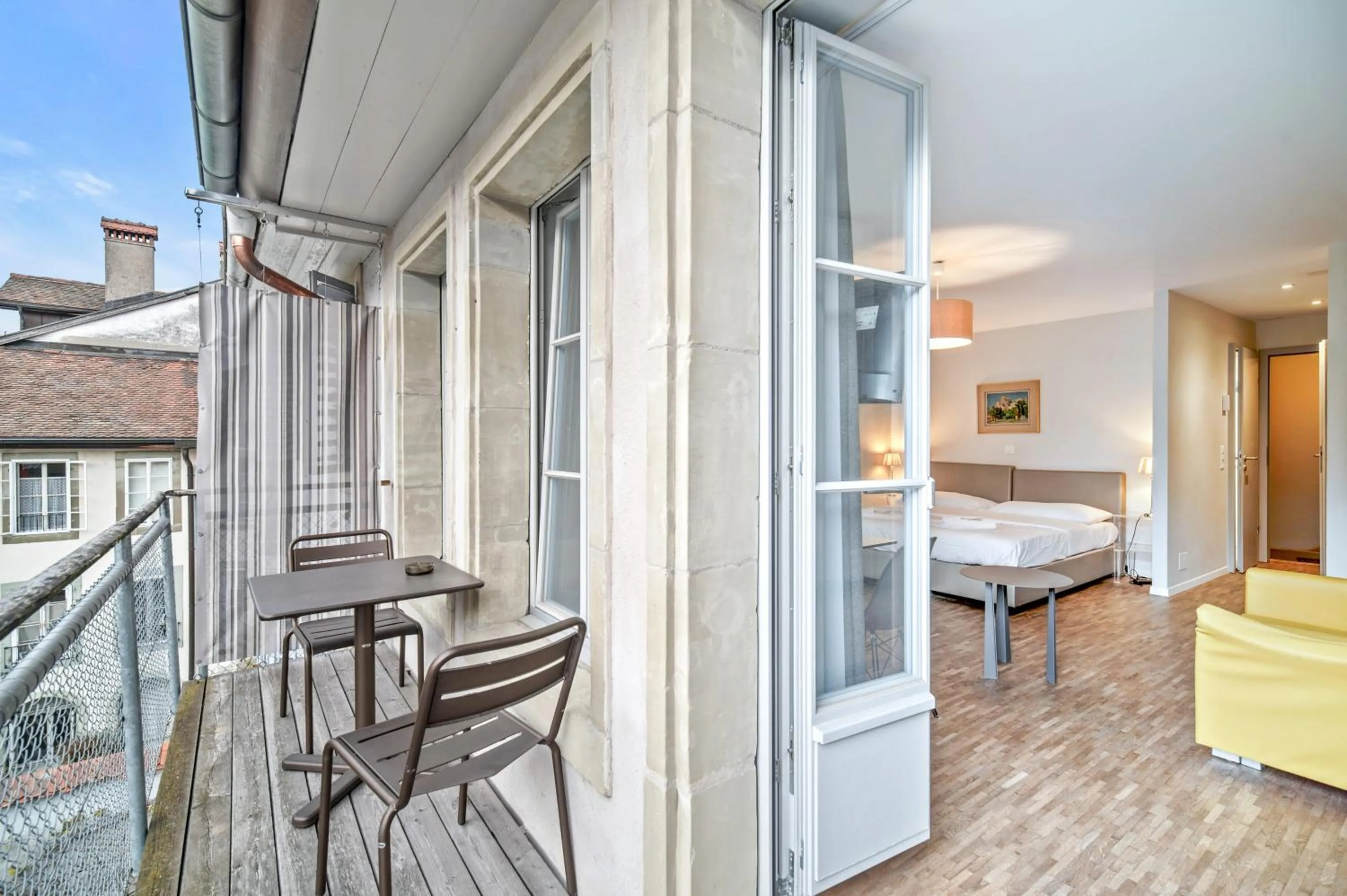Balcony/Terrace in Hotel Hine Adon Fribourg