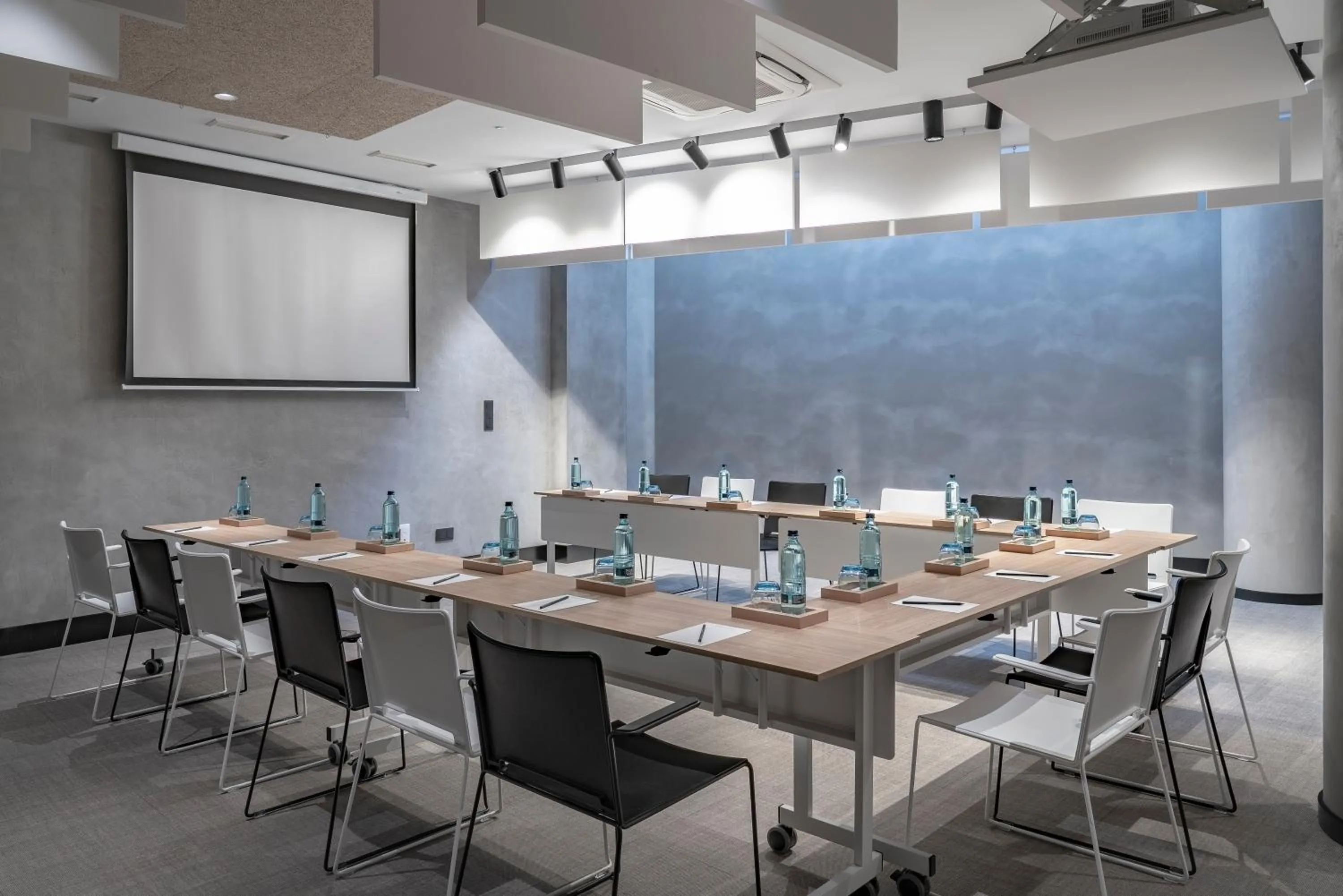 Meeting/conference room in Vincci Consulado de Bilbao