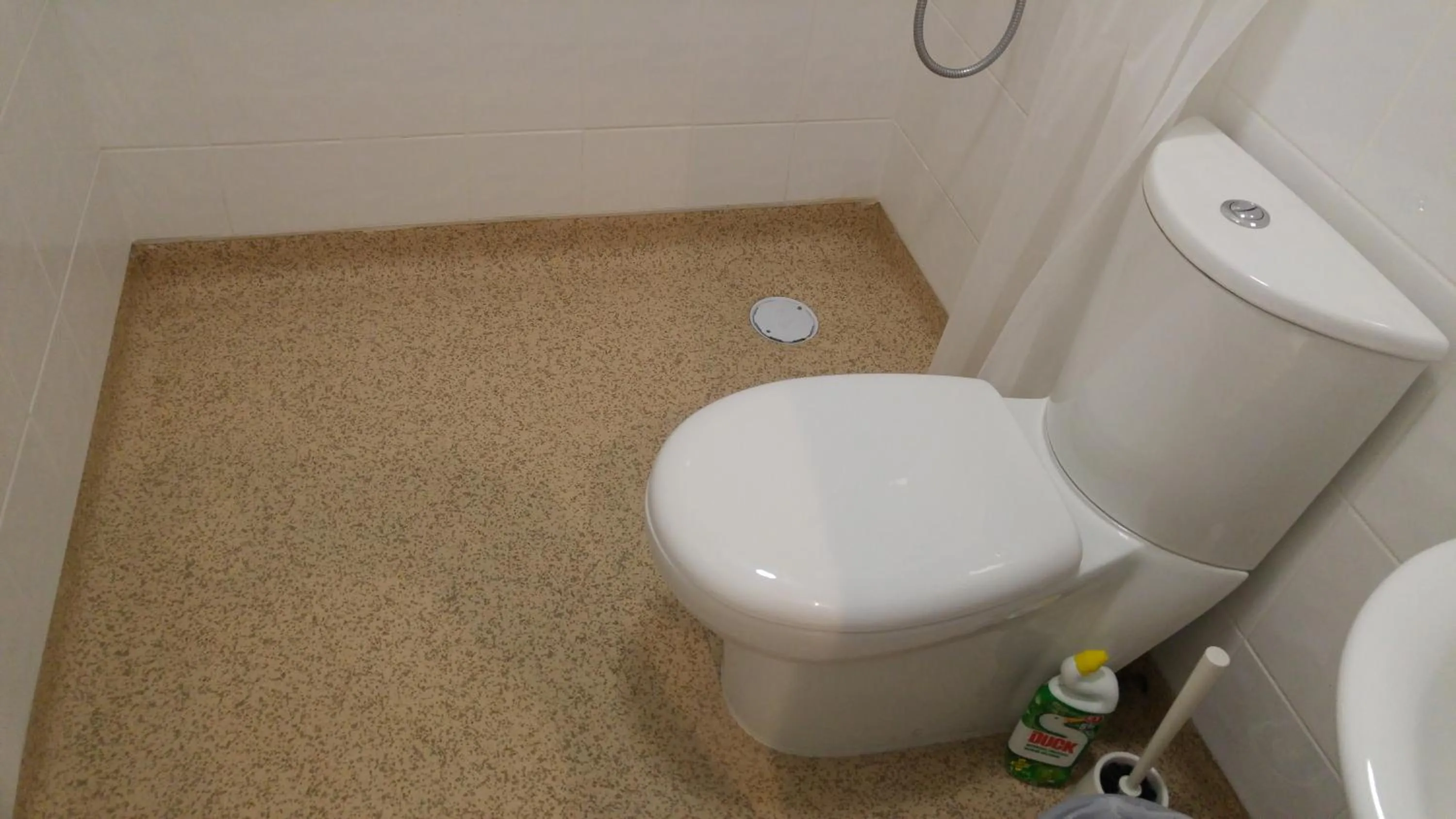 Toilet in City View Hotel Stratford