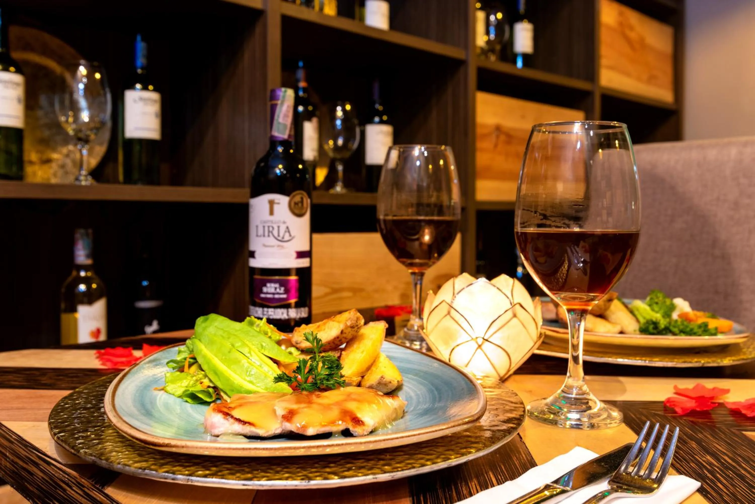 Restaurant/places to eat in Hotel Factory Green Bogotá Occidente Calle 80